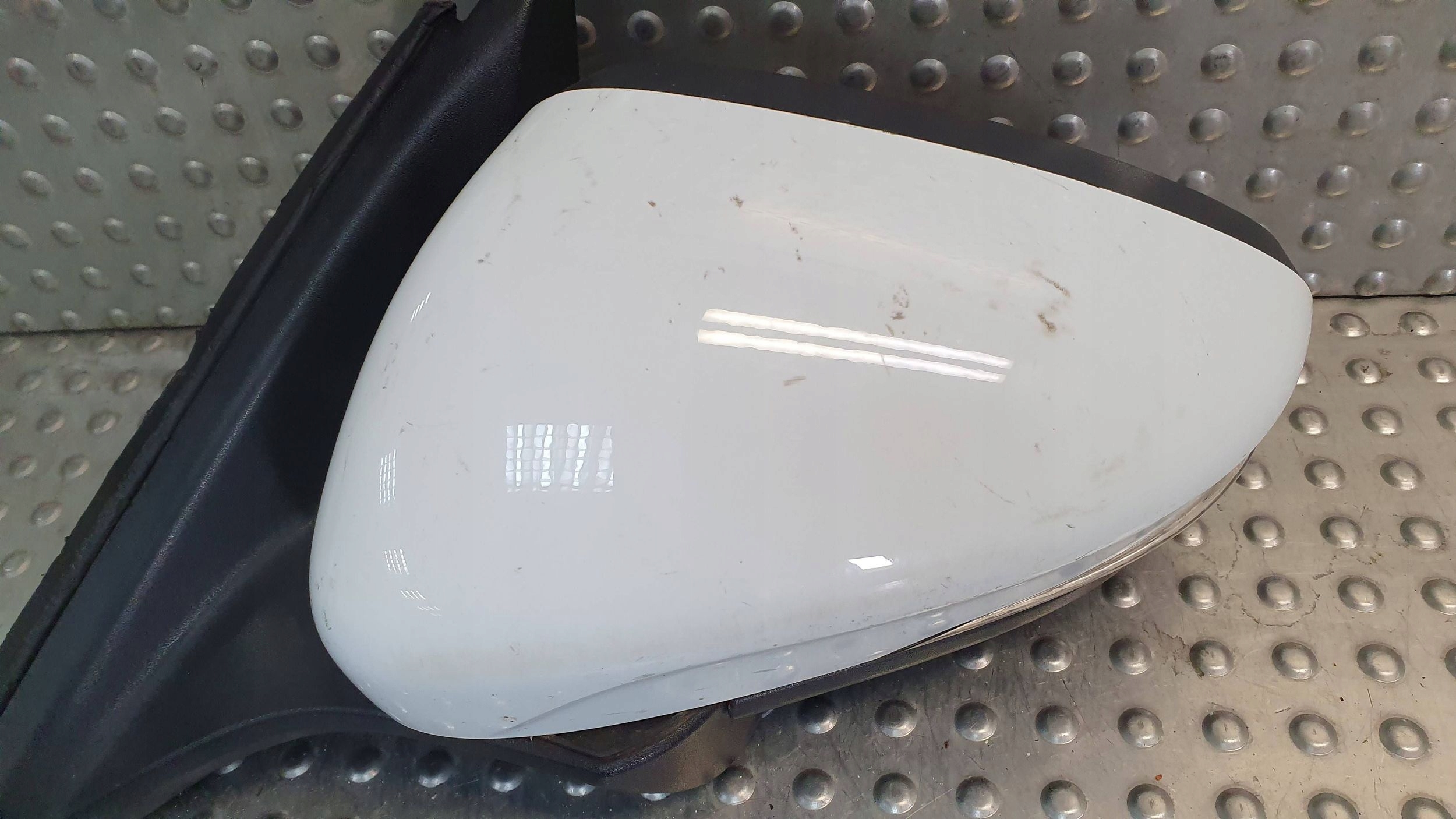 Spiegel links FORD FOCUS MK4 18