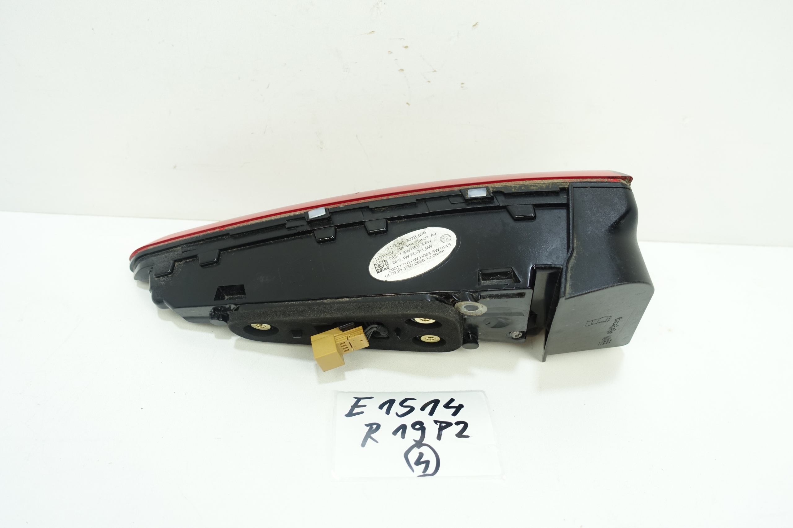 light left rear part left rear SKODA ENYAQ IV 2020