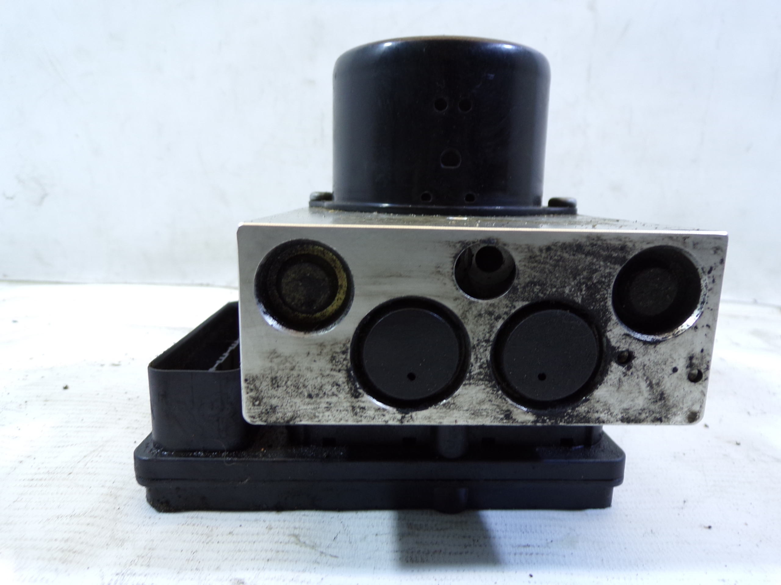 pump ABS MERCEDES W203 2.2 CDI A0054312912Q01 (2)