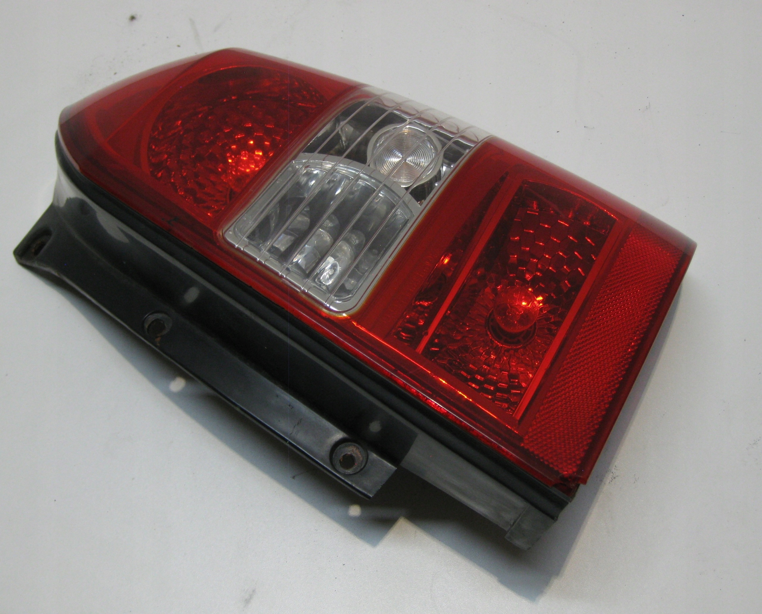 HYUNDAI TUCSON and 08R light right rear part