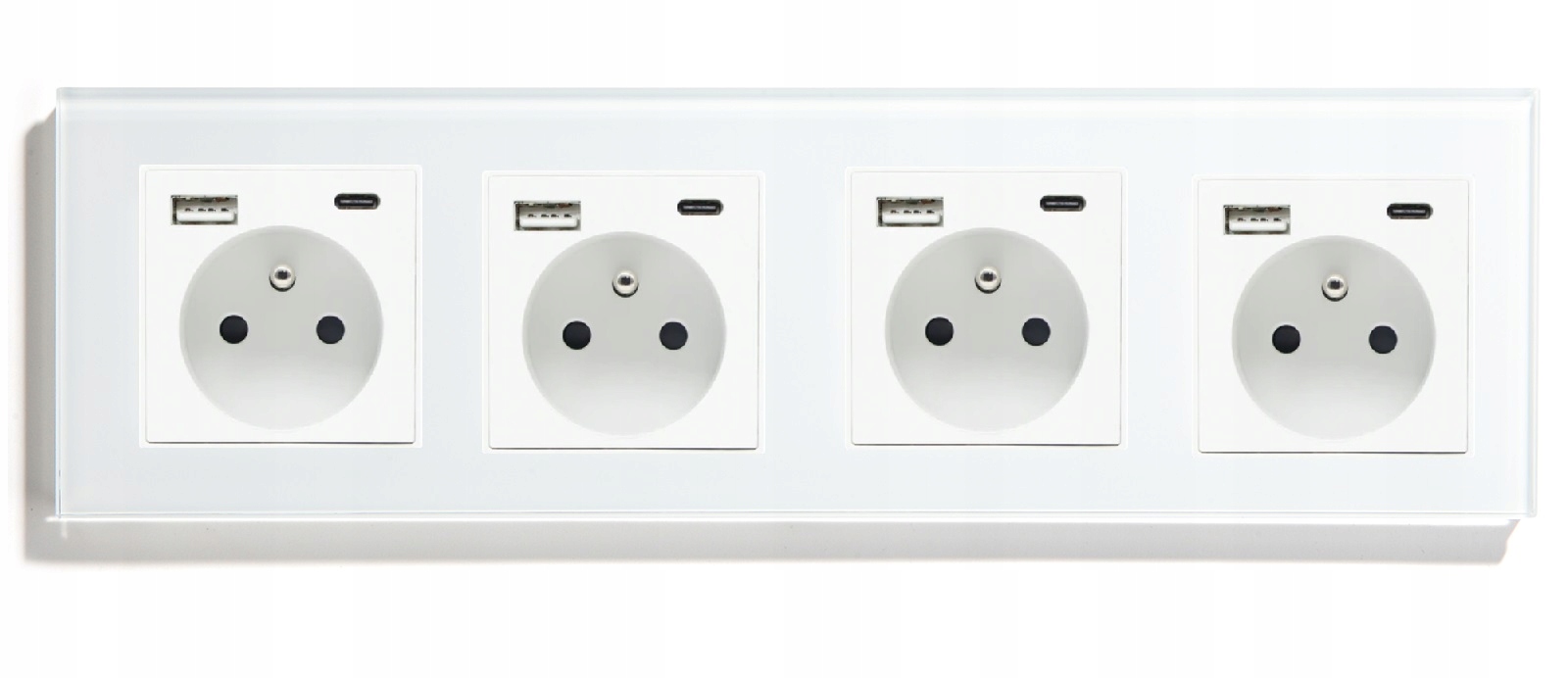 Elektrická Sklenená Zásuvka Štvornásobná Usb C