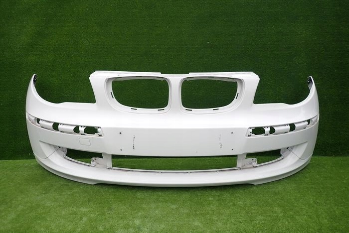 BMW E87 1 07-11 Frontstoßstange vorne