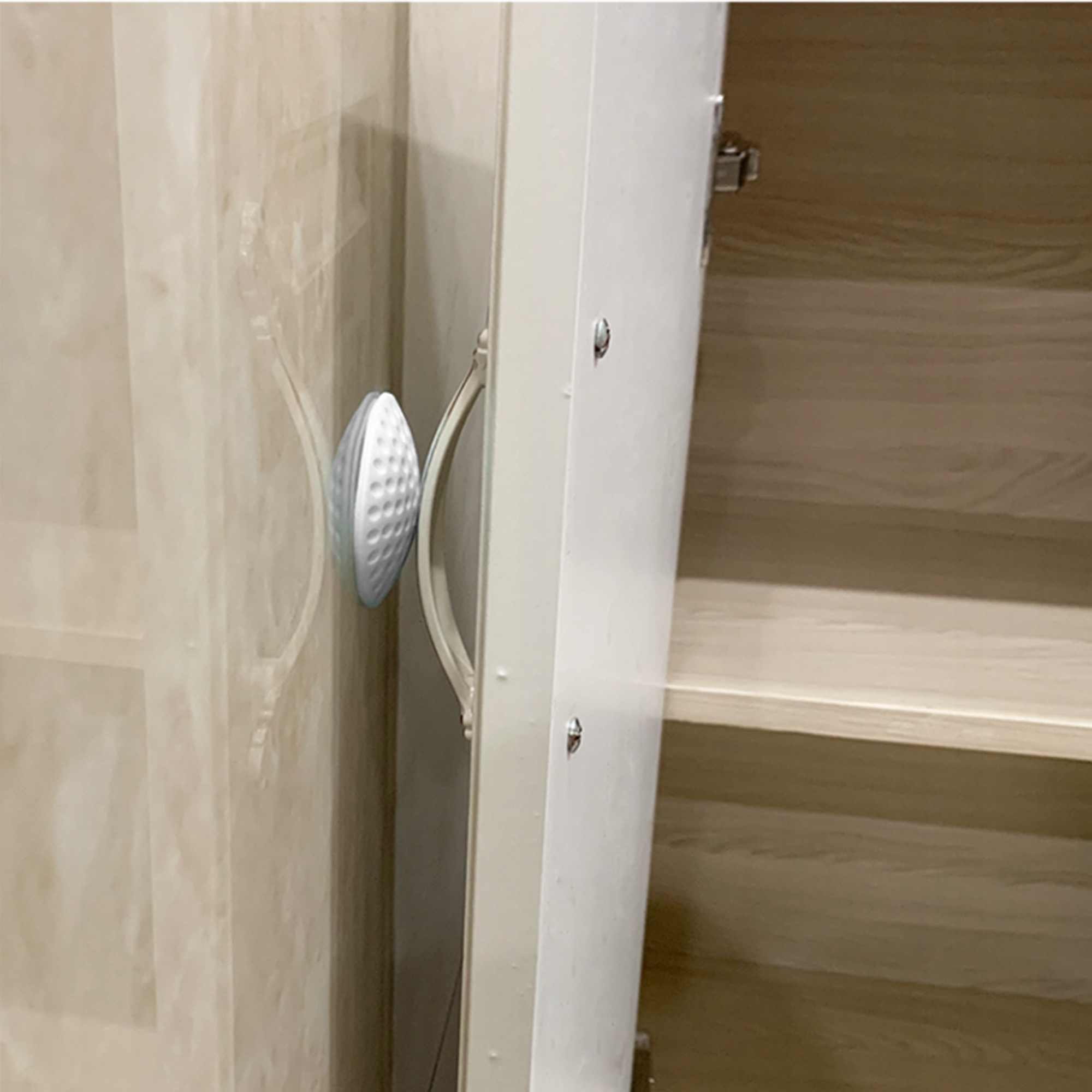 ODBOJNIK DO DRZWI STOPER SAMOPRZYLEPNY OCHRANIACZ Średnica 4.5 cm