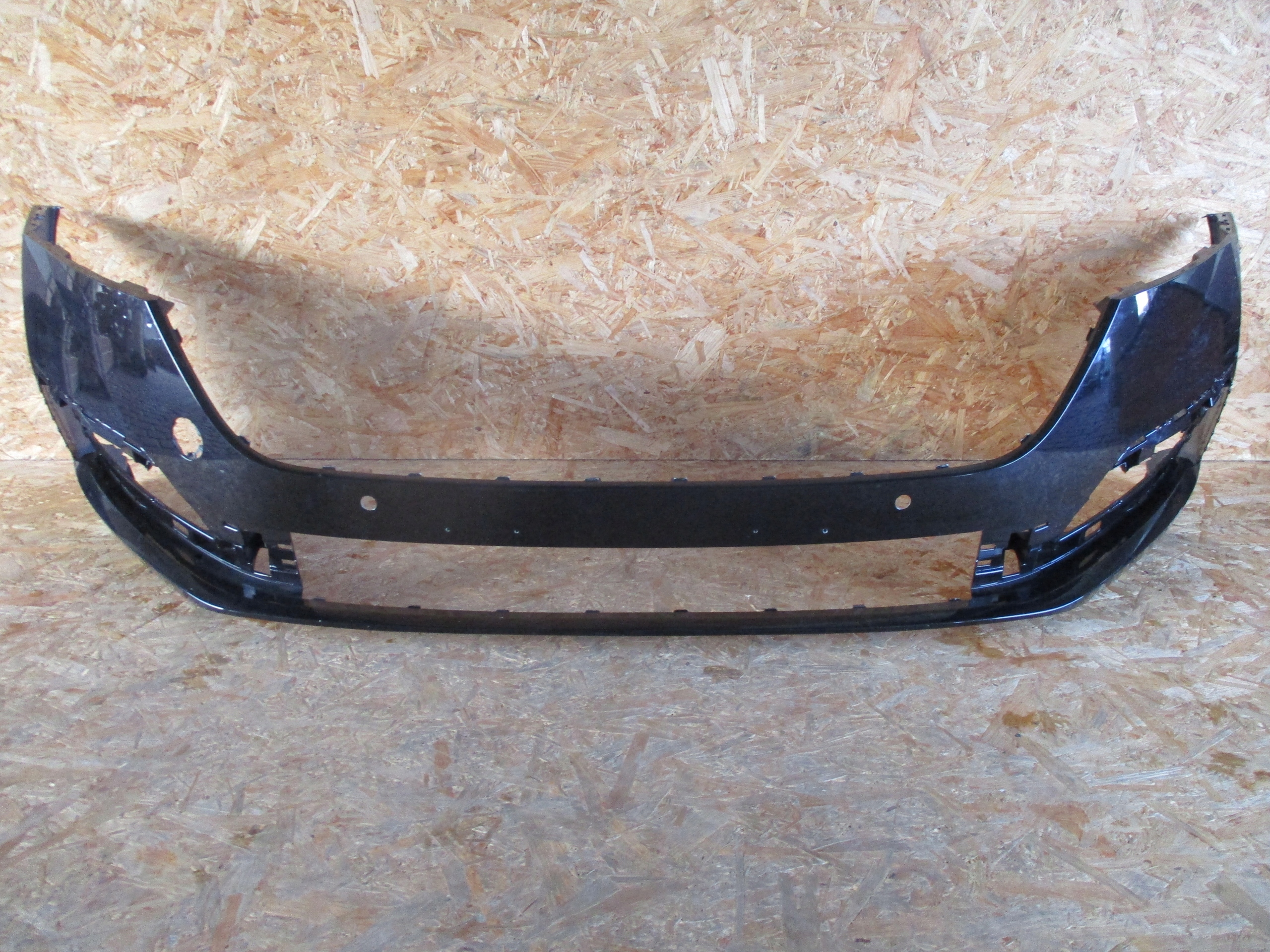 front bumper SKODA OCTAVIA IV 5E3