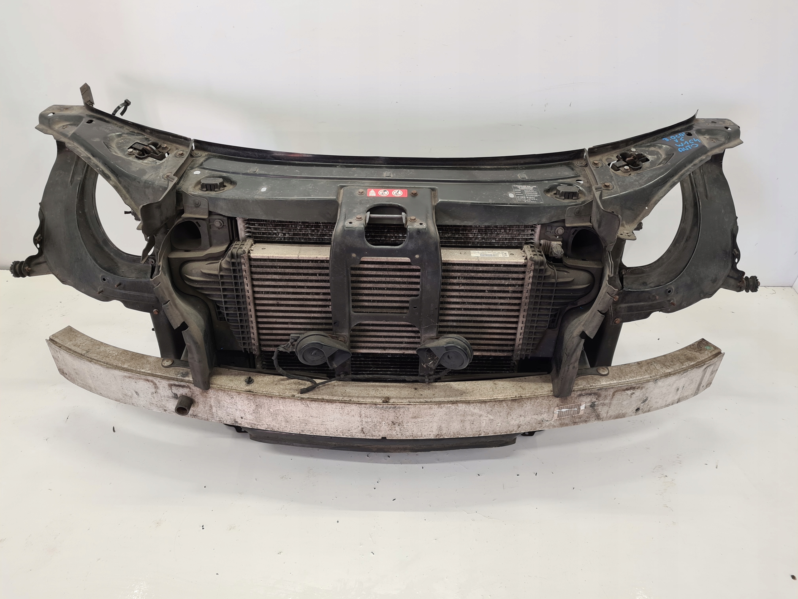 MERCEDES ML W164 PAS PRZEDNI WZMOCNIENIE 3.0CDI