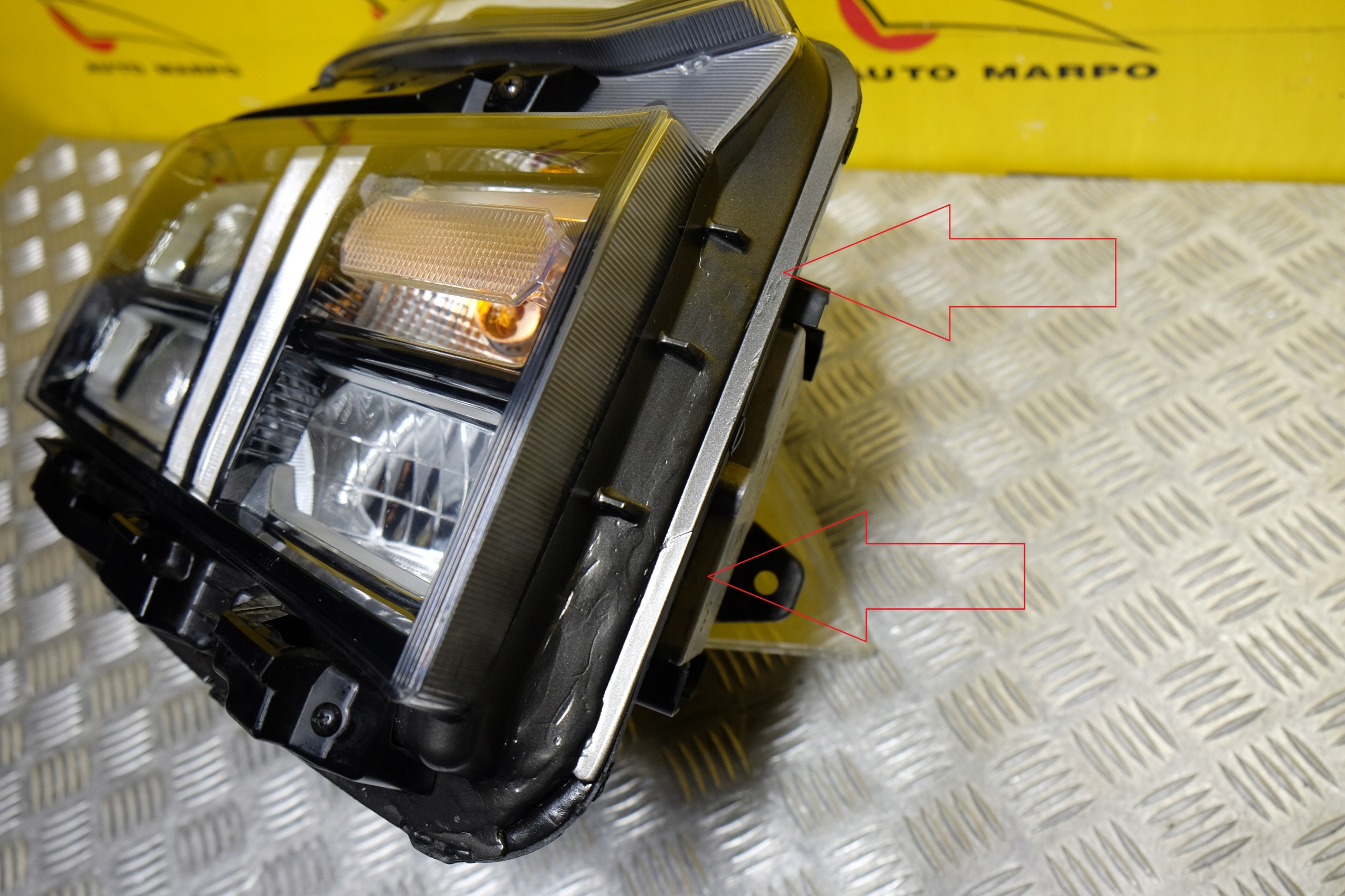 HYUNDAI SANTA FE 2020- REFLEKTOR LAMPA FULL LED PRAWA USA Rodzaj świateł mijania LED