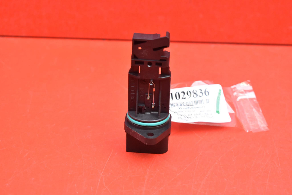 flow meter BMW E90 E91 2.0i 129 KM 04-10