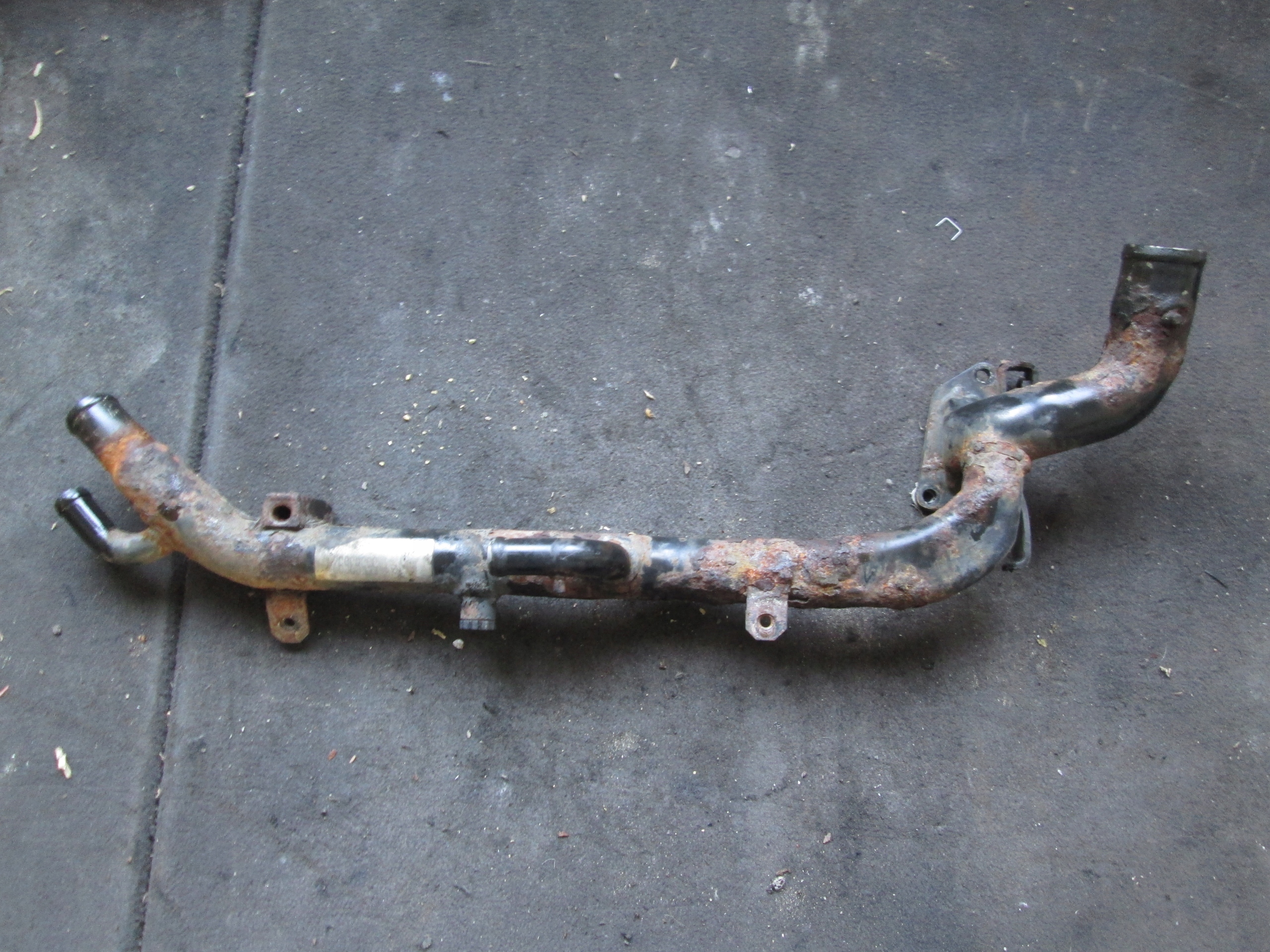 MAGISTRALA WODY OPEL ZAFIRA B 1.9CDTI 55563692