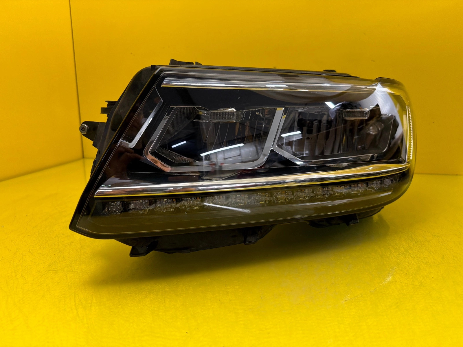 light left VW Tiguan II Full Led 5NB941035D
