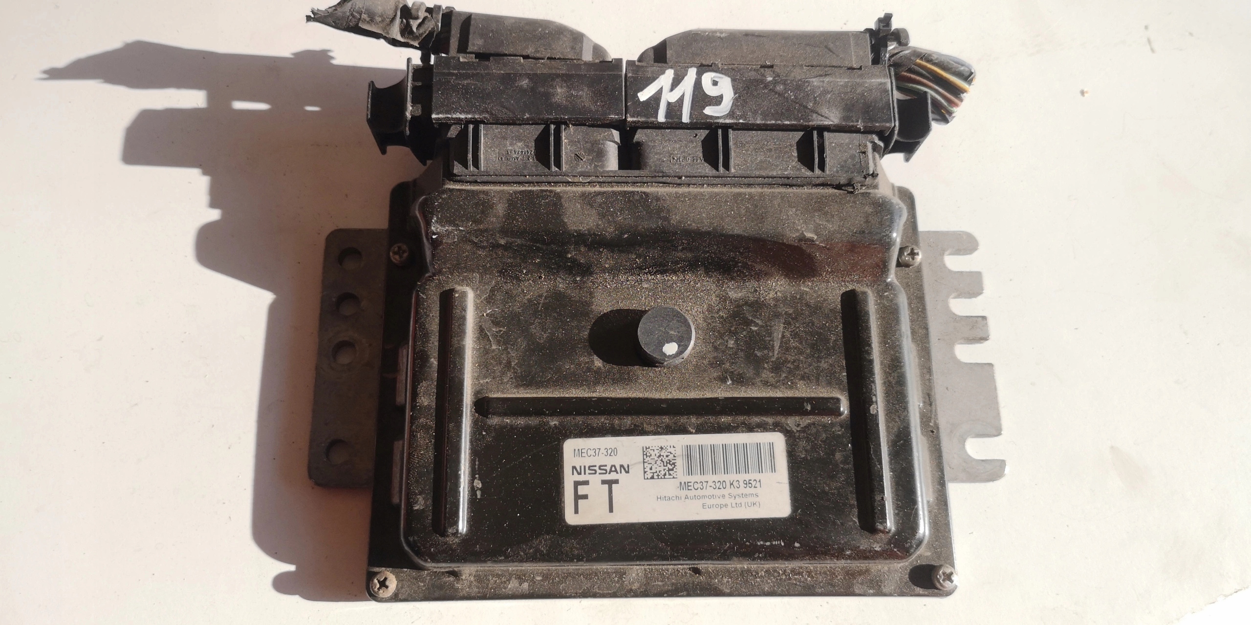 computer ECU NISSAN MICRA MEC37320K39521 Originale