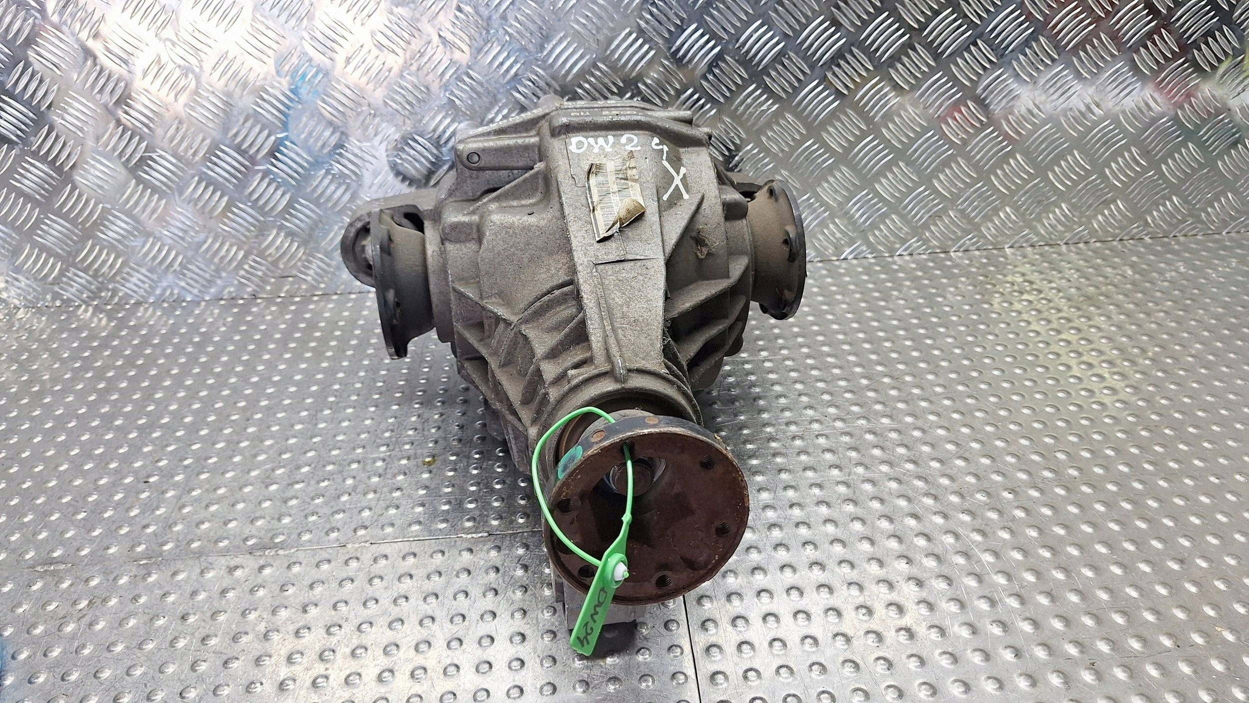 differential diff rear part GLU 0AC525015J PORSCHE CAYENNE S 7L 4.5 B