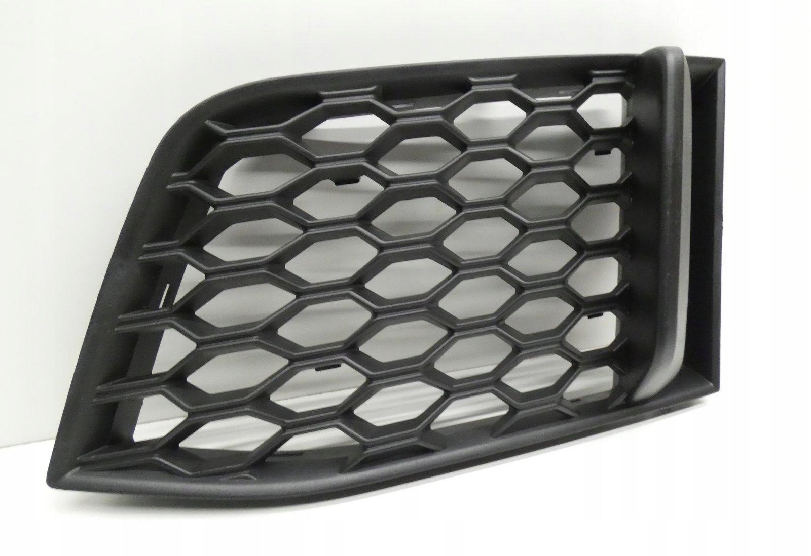 AUDI TT 8S0807681H grid of a bumper left