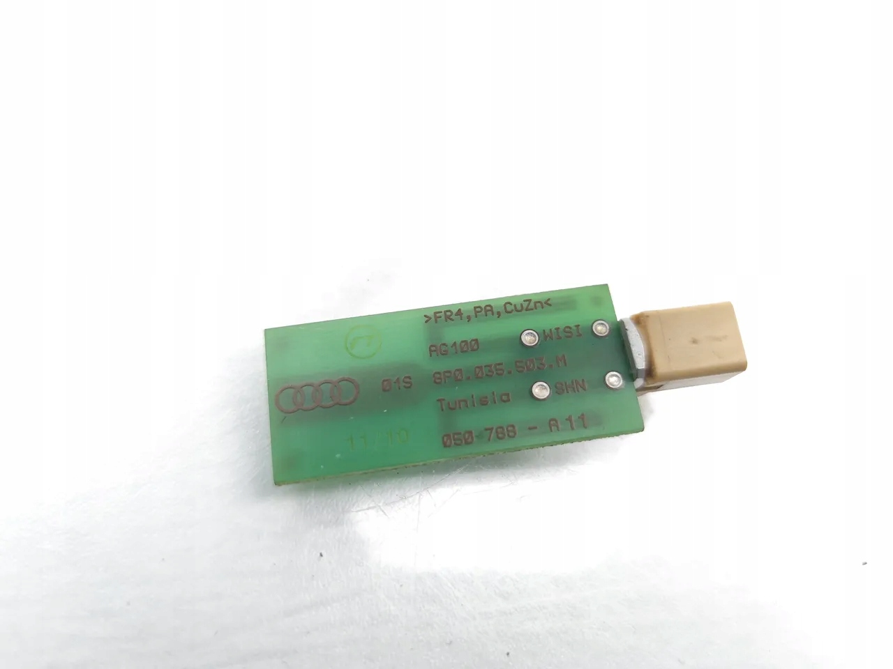 Audi A8 антенна bluetooth 2008 4/5dr 8P0035503M (06-10) S8