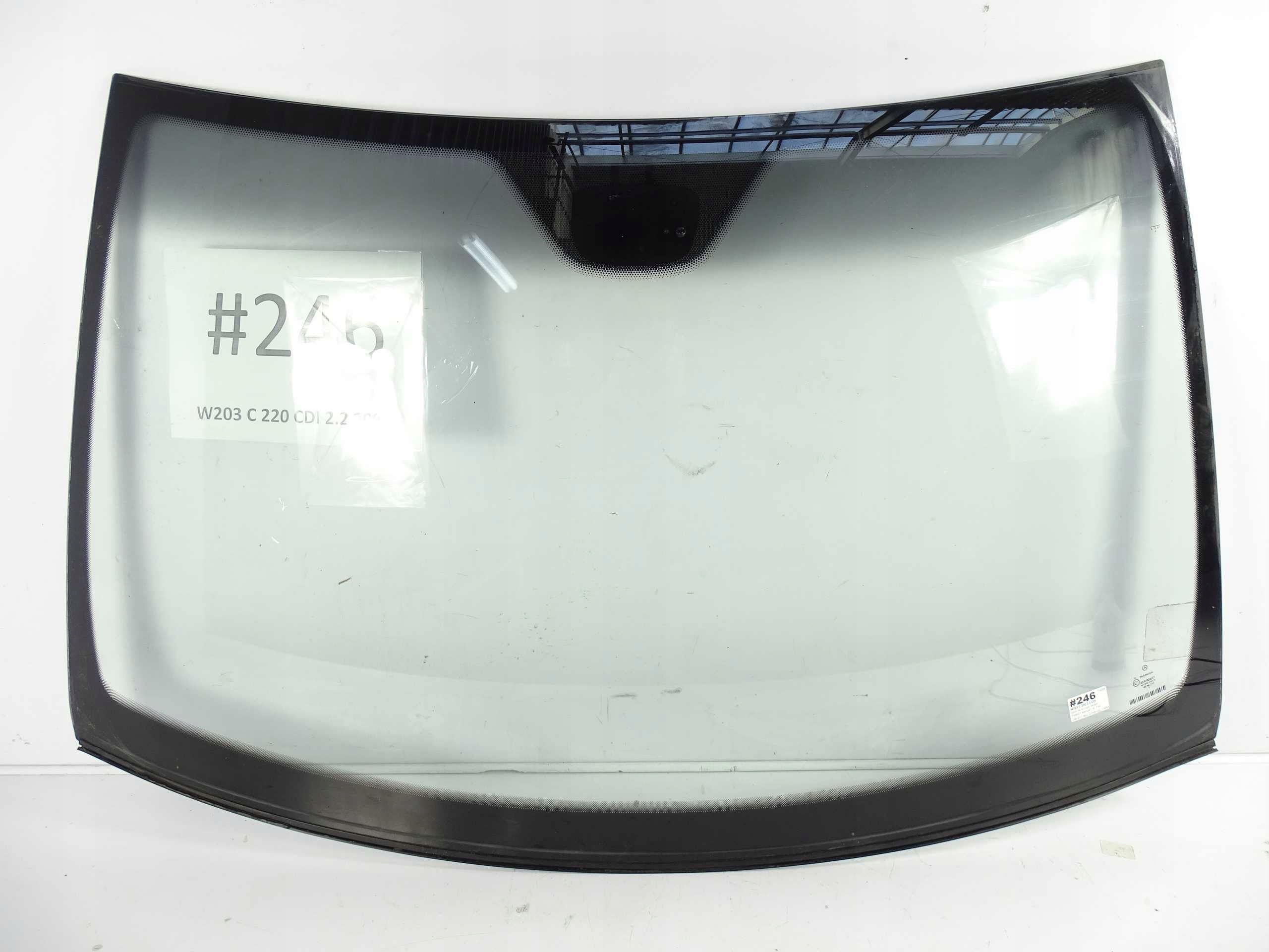 A2036701501 - Mercedes C Class W203 лобове скло Переднє