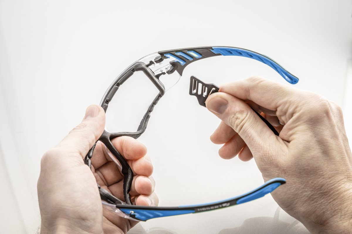 OKULARY GOGLE OCHRONNE TRANSPARENTNE NIE PARUJĄCE PRZECIWODPRYSKOWE Högert Marka Hoegert Technik