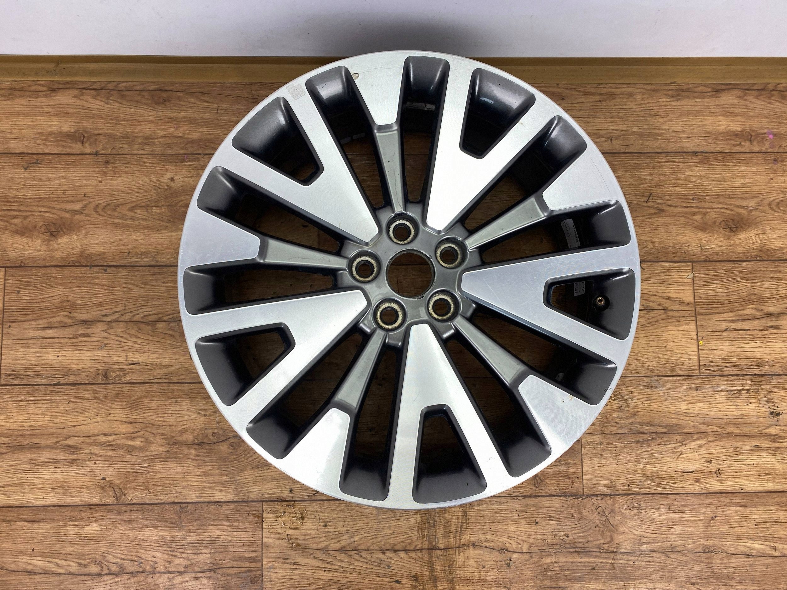 disc 19 Ford Escape IV Kuga MK3 2020+