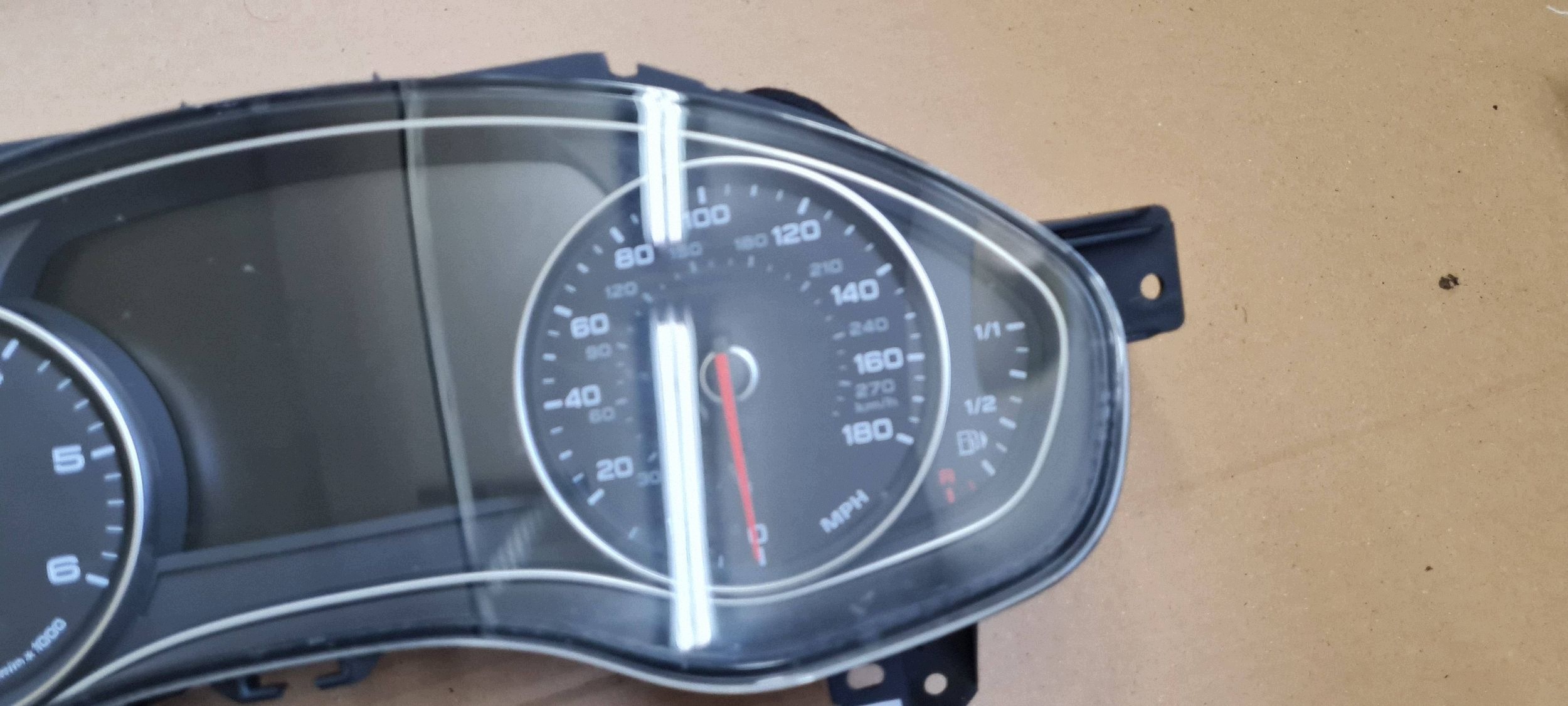 A7 4G dials clock dials 3.0 TDI DIESEL ANGLIK 4G8920983C