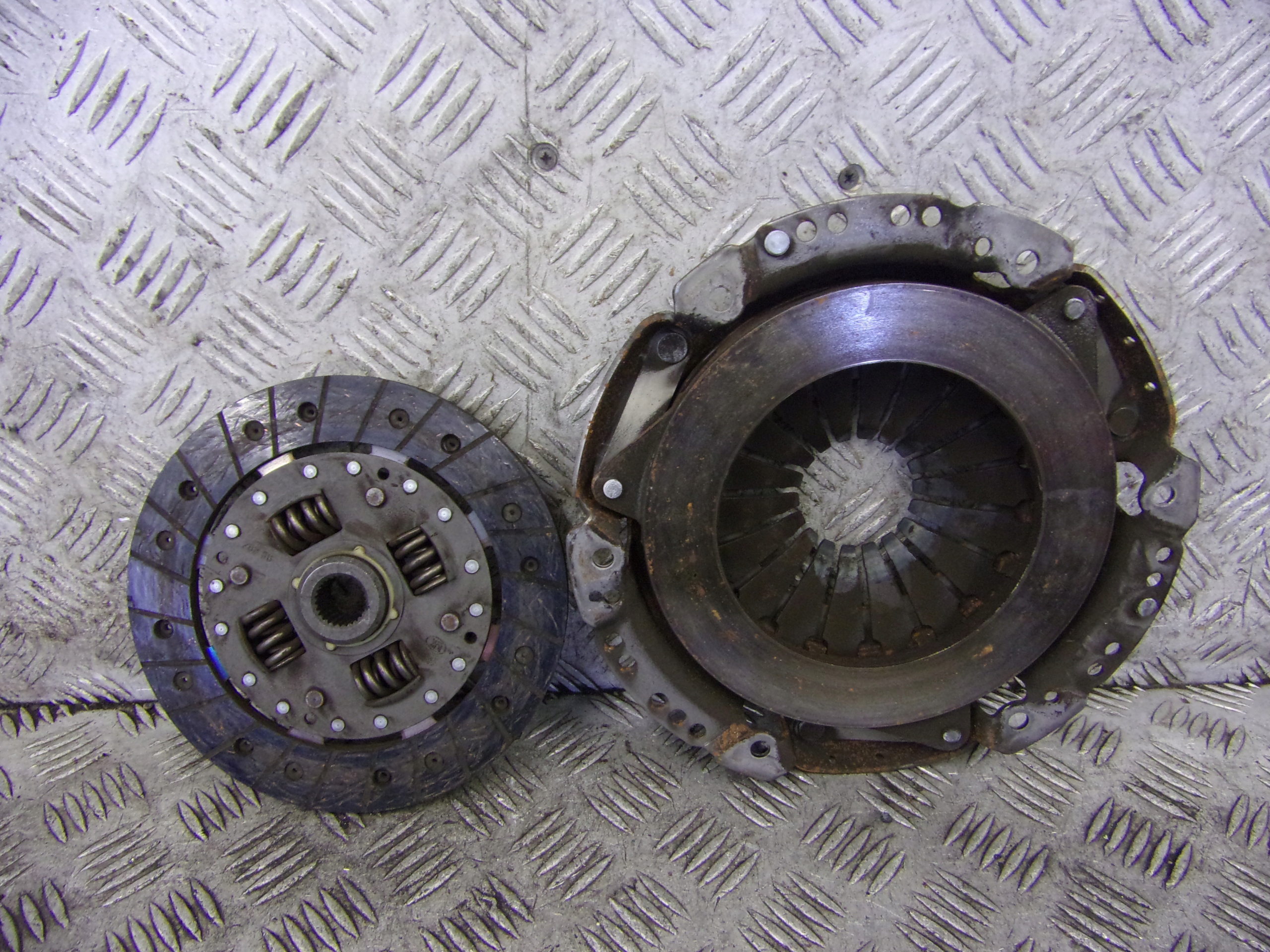 Disque de pression Embrayage NISSAN MICRA K12 1.2 B