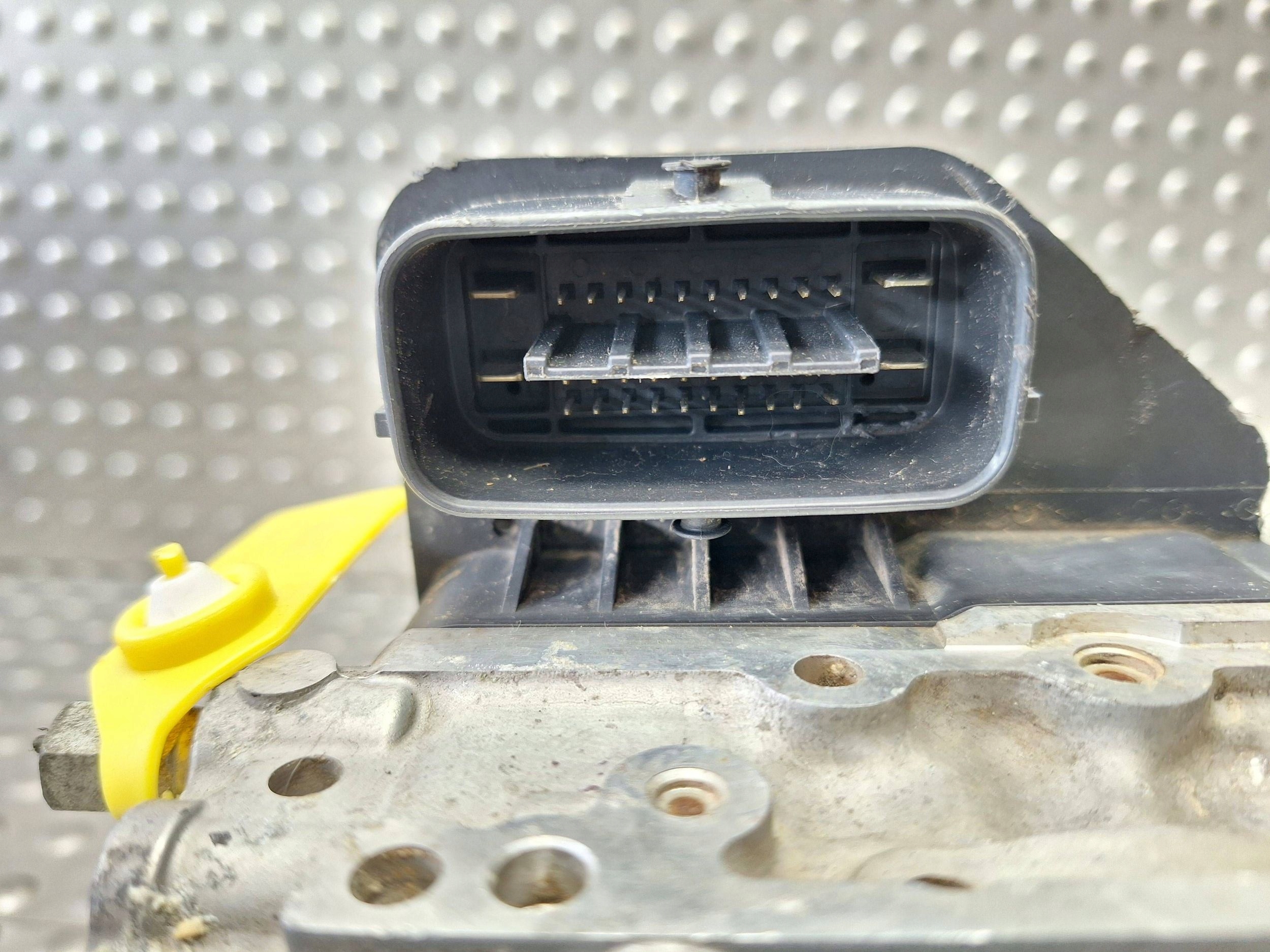 pump control unit ABS 89541-12650 44540-12380 TOYOTA