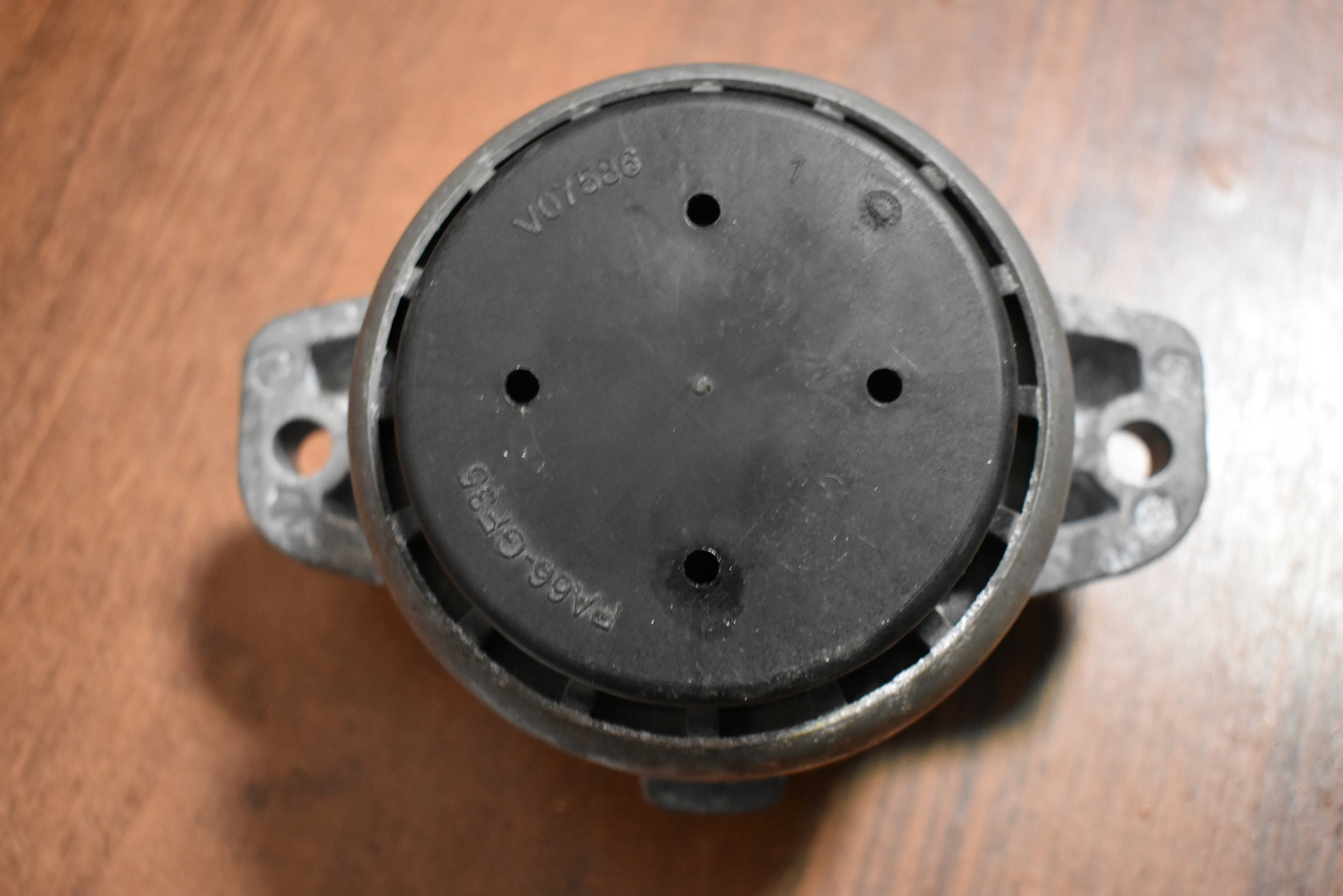 IDEALNA engine mount PORSCHE PANAMERA 971 1