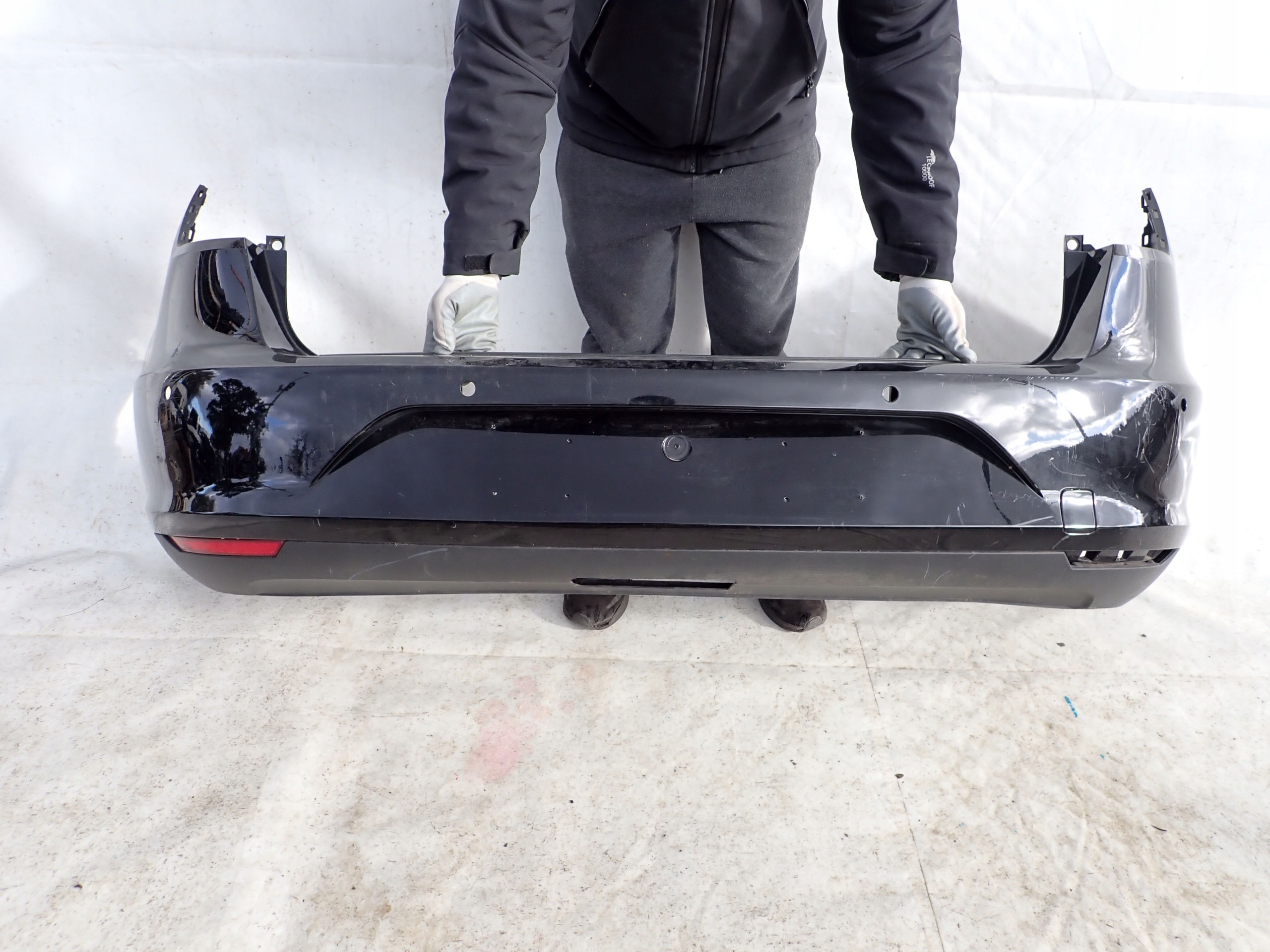 SEAT LEON III 3 5F KOMBI 13-16 bumper rear part PDC