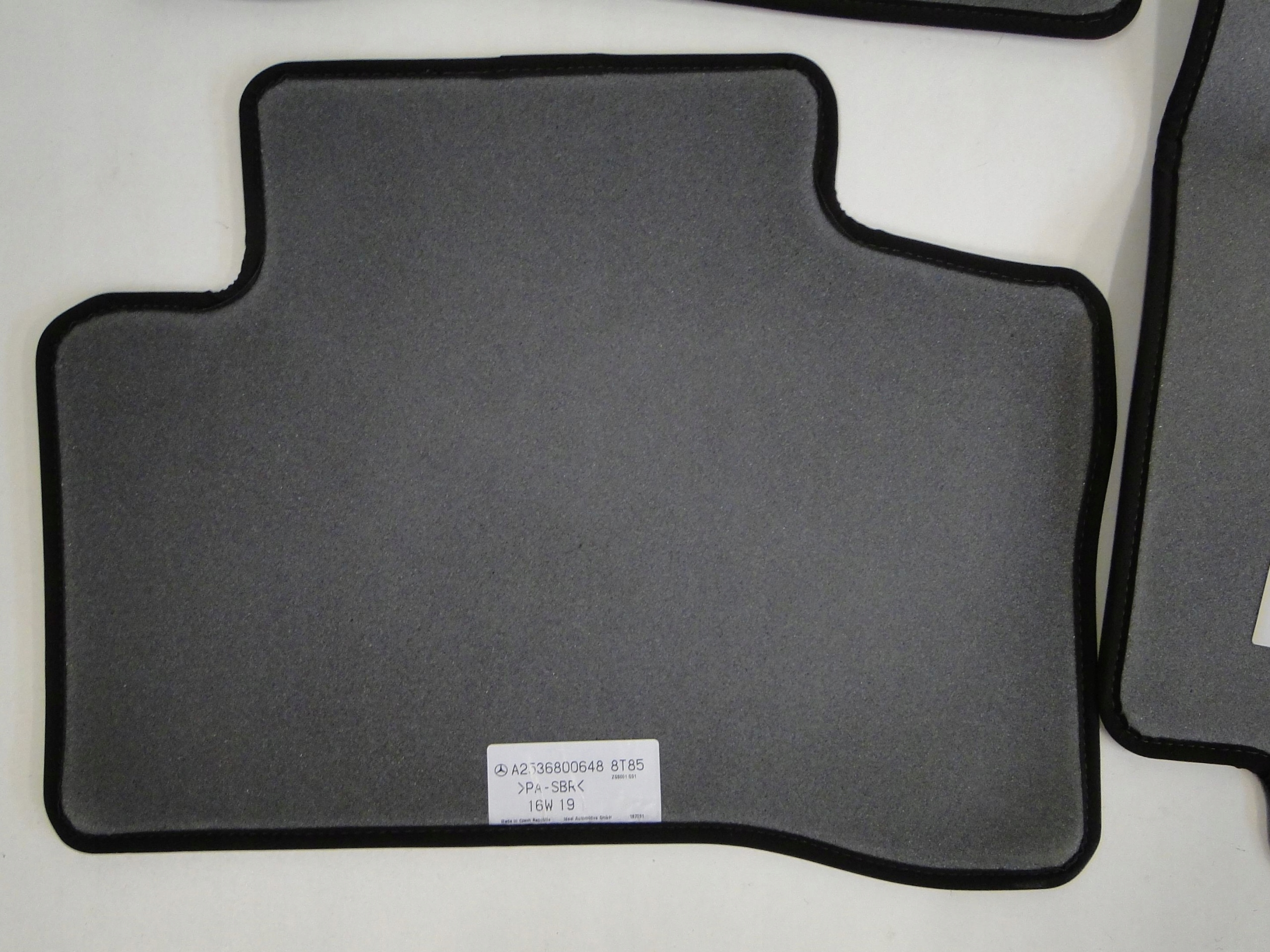 MERCEDES Коврики 8T85 253 X253 C253