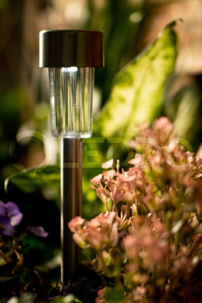 12x сонячна світлодіодна садова лампа з кованою стійкою INOX, загальна висота 29,5 см