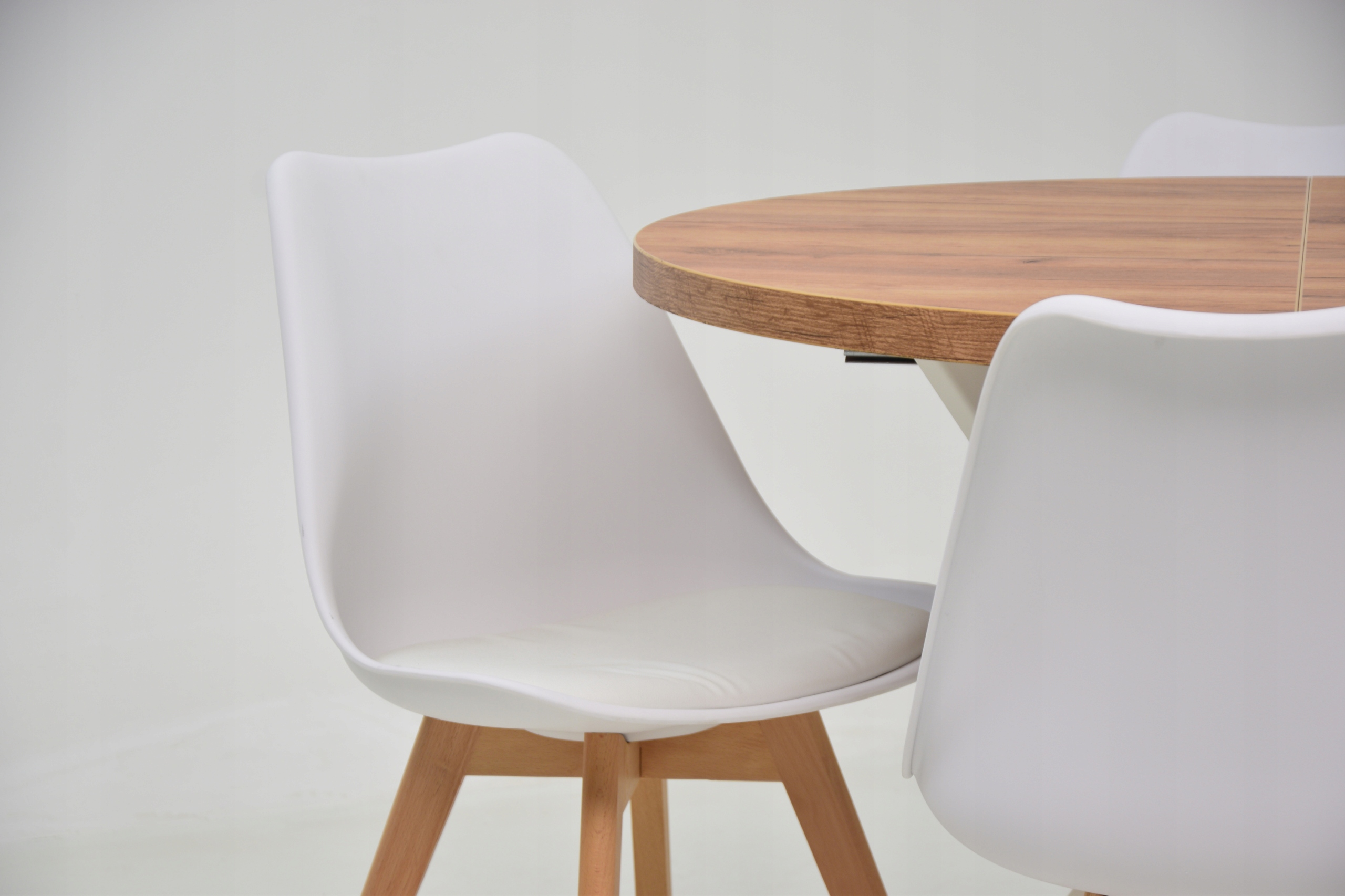 Zestaw stół z 8 krzesłami ładny nowoczesny komplet Marka inna