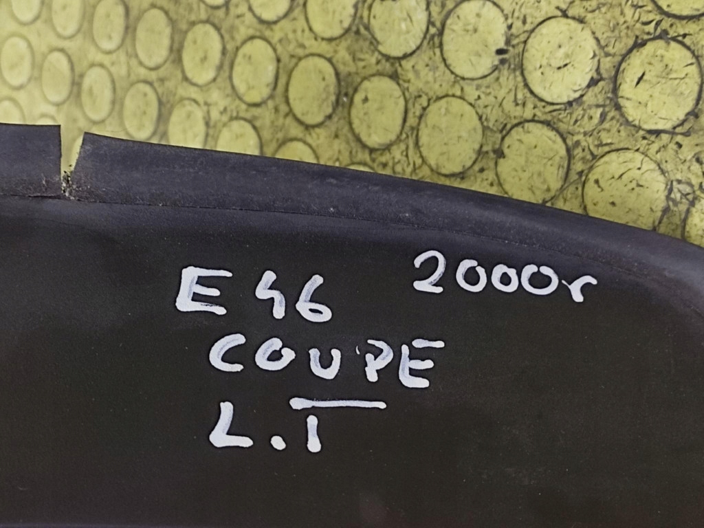 BMW E46 COUPE light left rear part 8383825