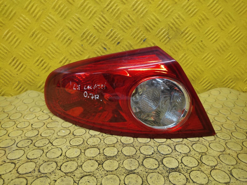 CHEVROLET LACETTI light left rear part