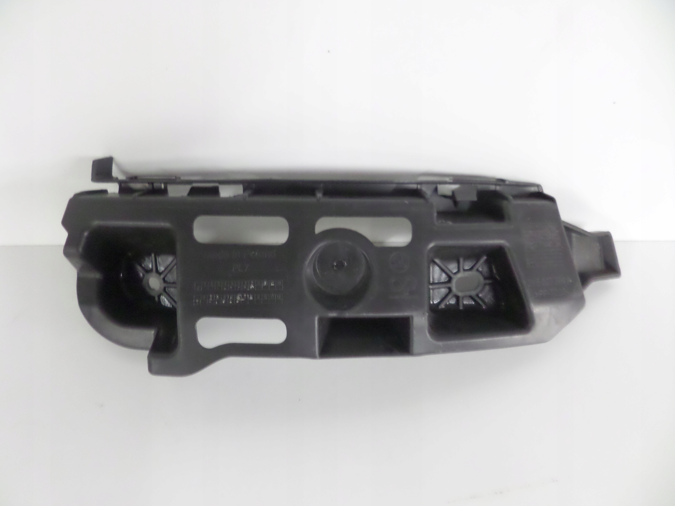 bumper bracket rear part right SKODA SUPERB III 15- SDN