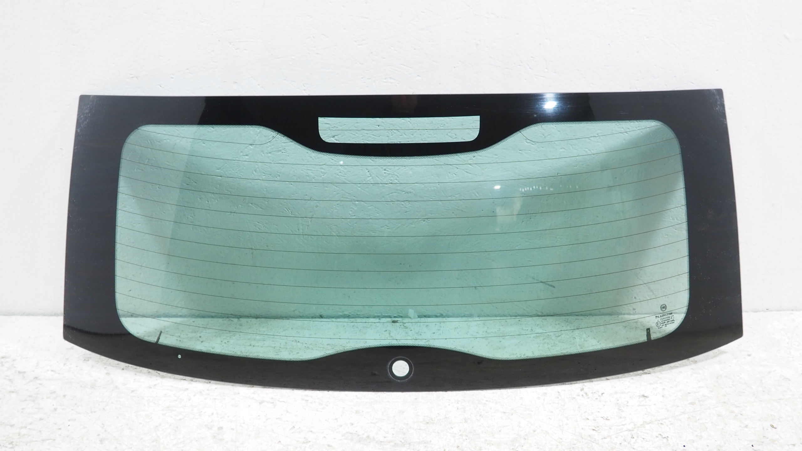 Fiat 500 window bonnet boot rear part