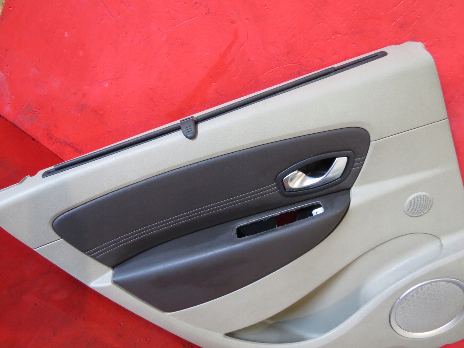 RENAULT SCENIC III side upholstery door left rear part