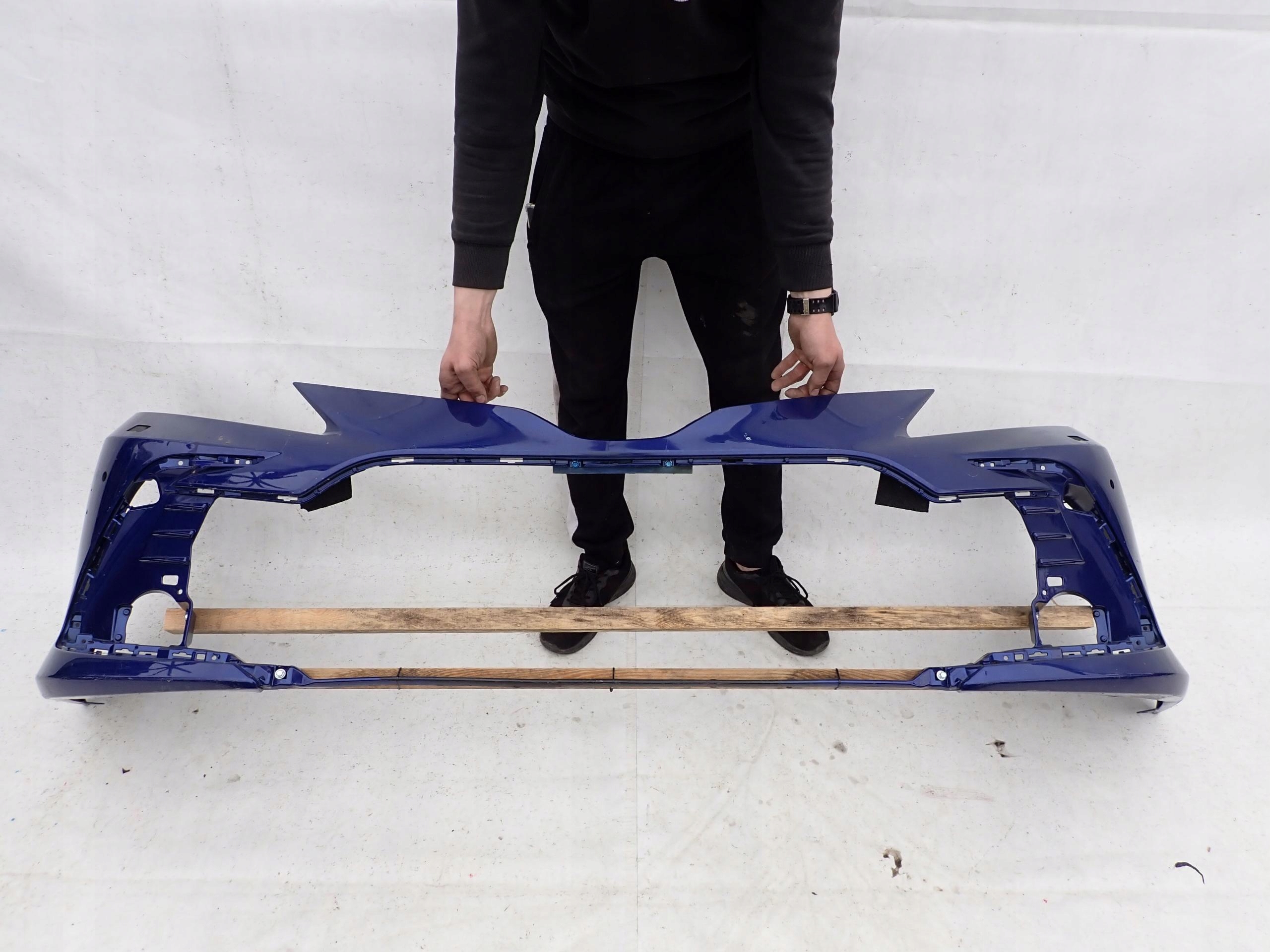 TOYOTA CAMRY VIII LIFT 21- bumper front SPR PDC