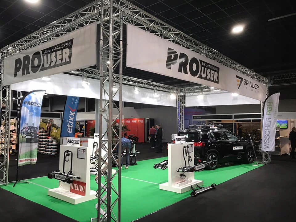 BAGAZNIK ROWEROWY NA HAK NA 2 ROWERY PROUSER Anti theft protection no