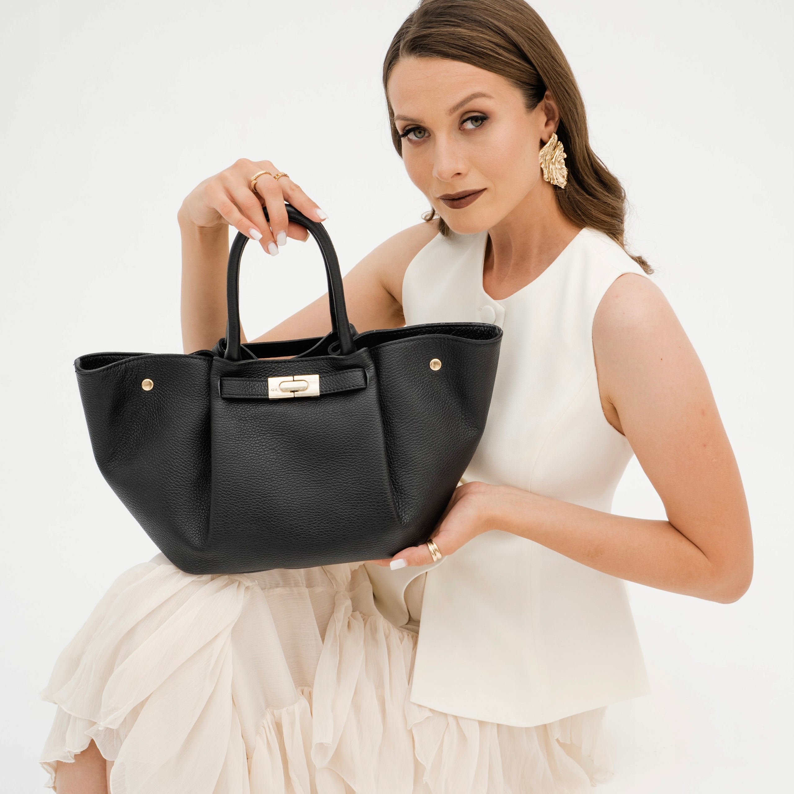 Dámská kabelka z pravé kůže Balbina-M Černá