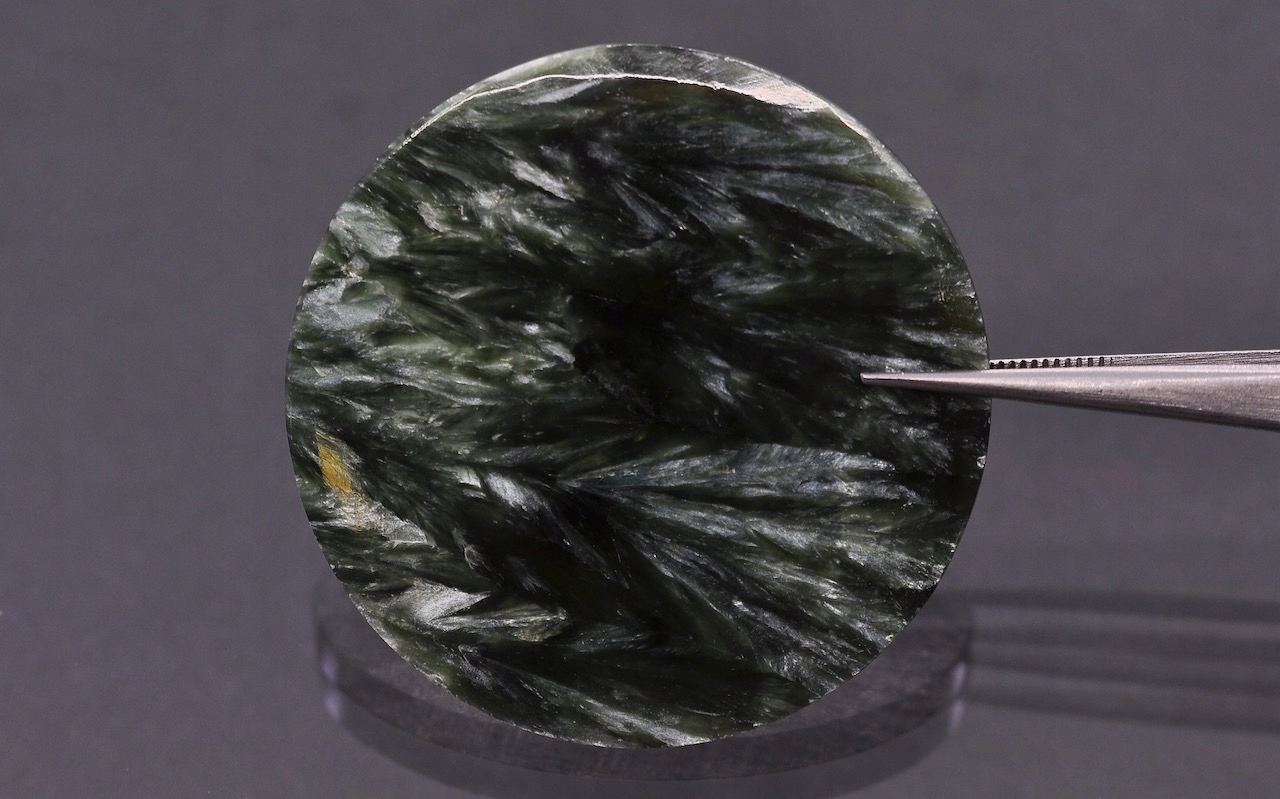 Serafinit deska konvexní kulatá fi 40 mm