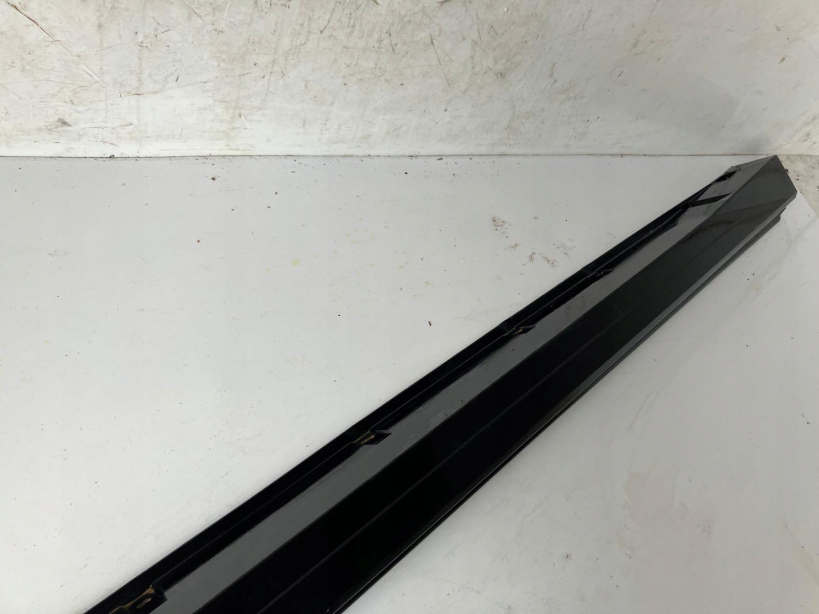 moulding threshold right RENAULT MEGANE V E-TECH 764184243R