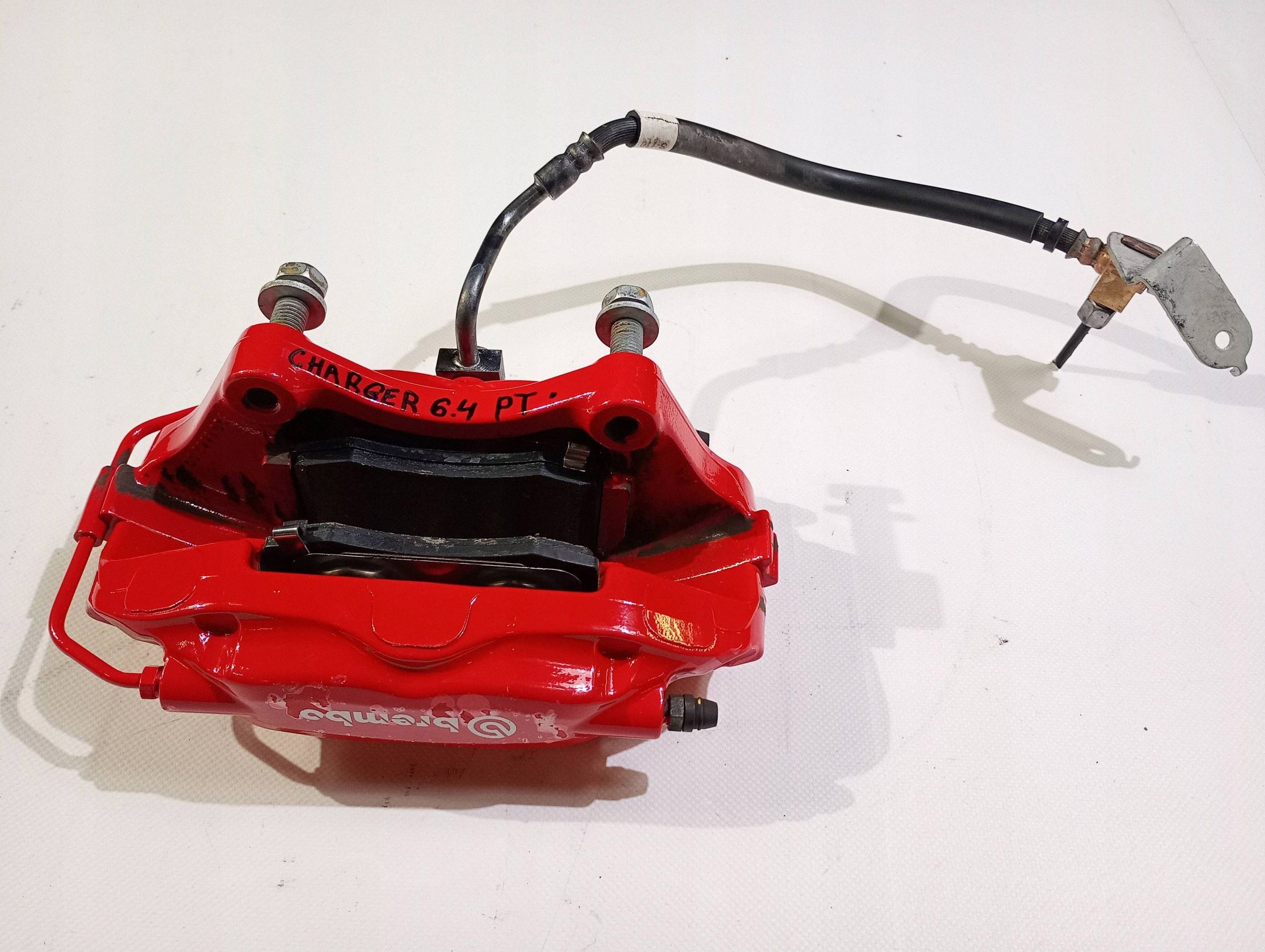 caliper brake right rear part Dodge Charger Challenger 6.4 SRT 2011-2023