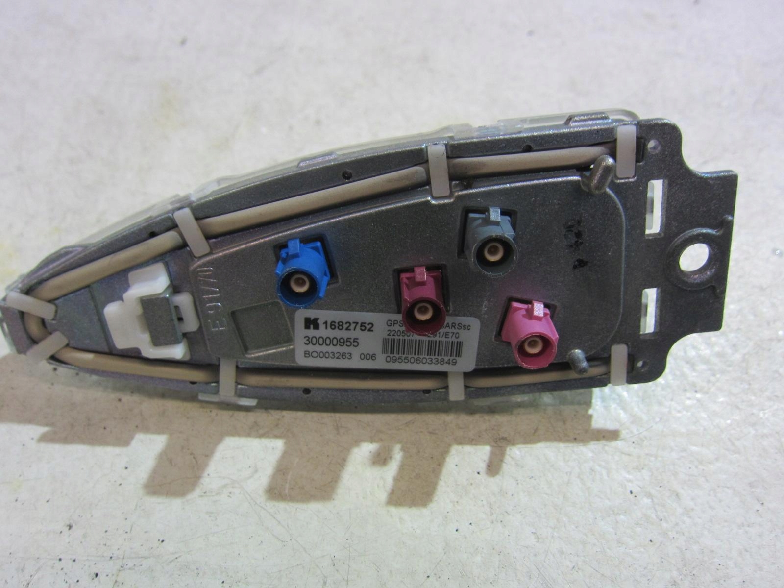 BMW X5 E70 E91 X1 E84 ANTENA dach GPS Verstärker 9209431 6972311