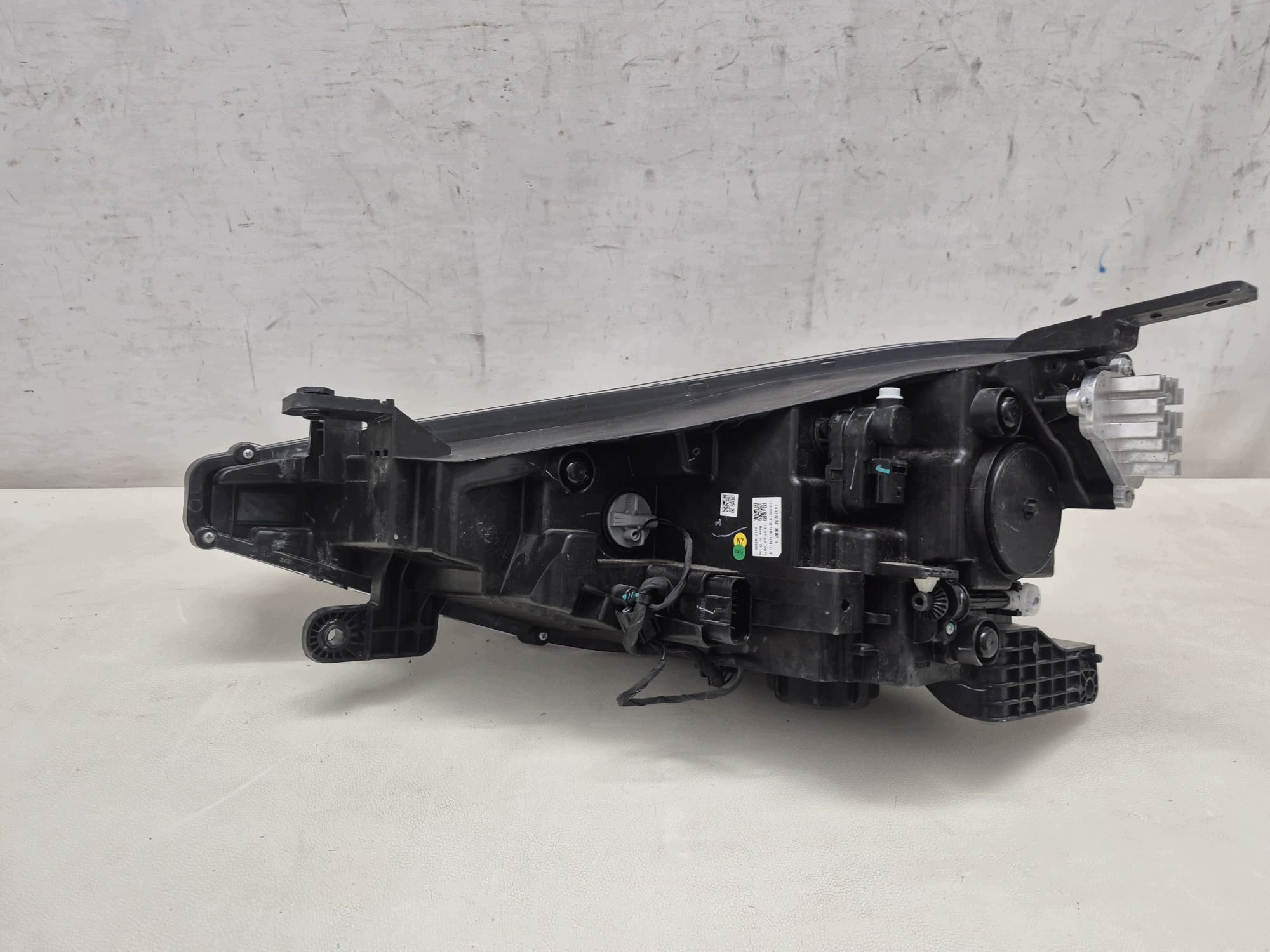 MG ZS II 2 24- světlo pravá předek přední FULL LED SAIC VISION LIGHTING