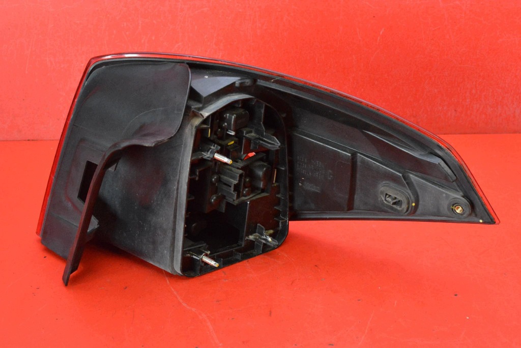 light left rear part rear RENAULT LAGUNA 3 III KOMBI 07-11