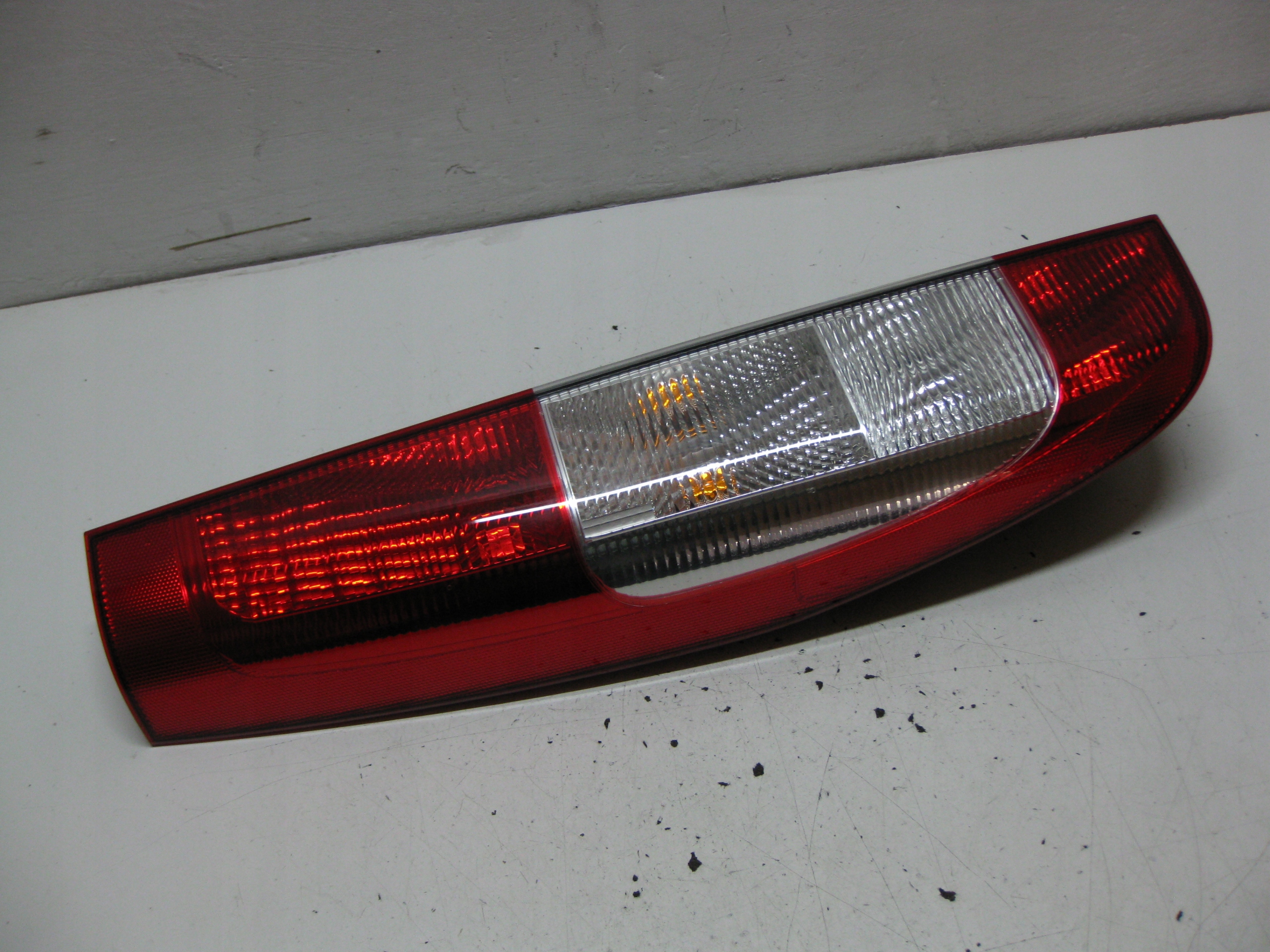 MERCEDES VITO W639 08R light left rear part complete 96466900