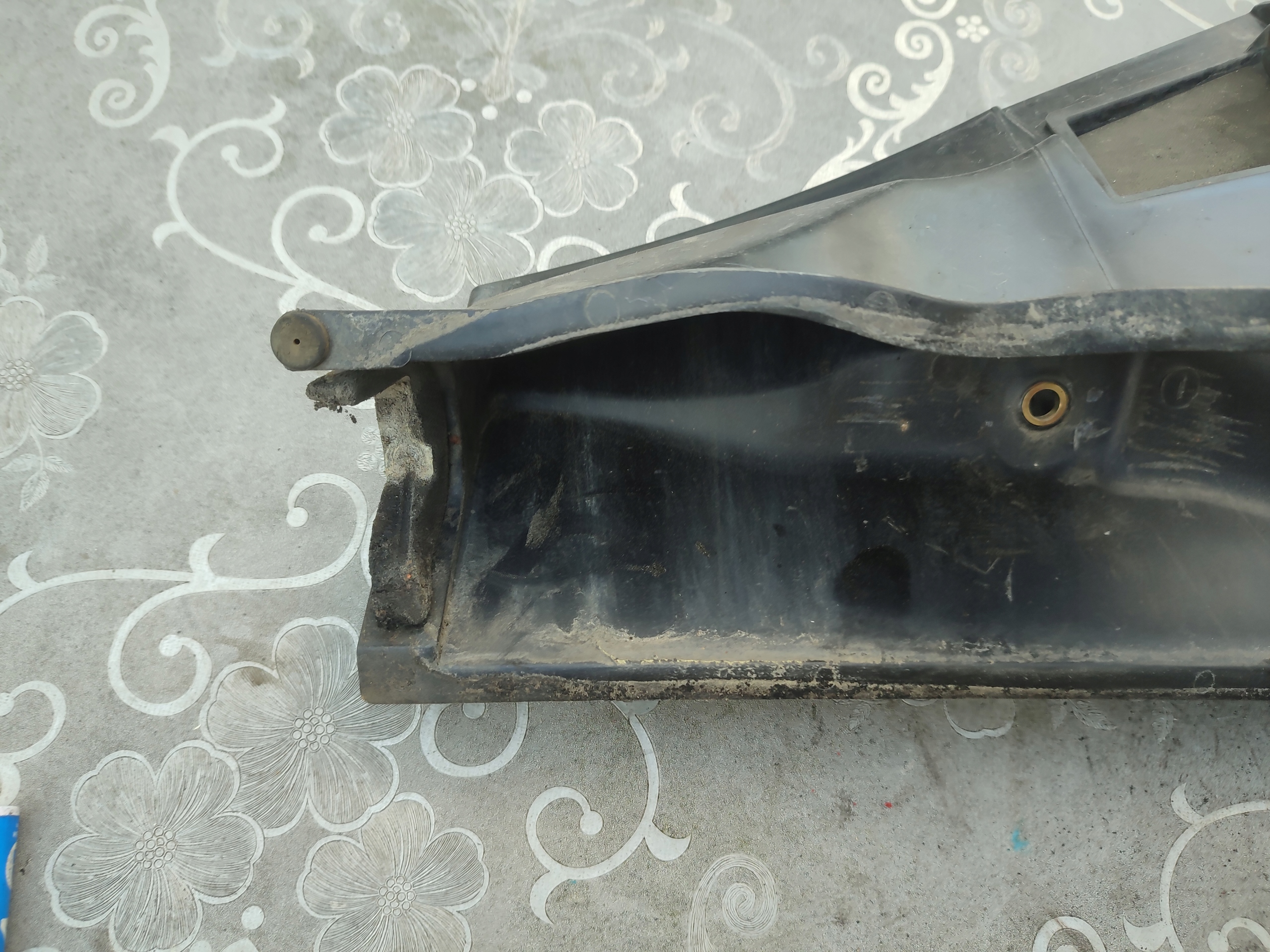 air hose MERCEDES W204 A2048300344