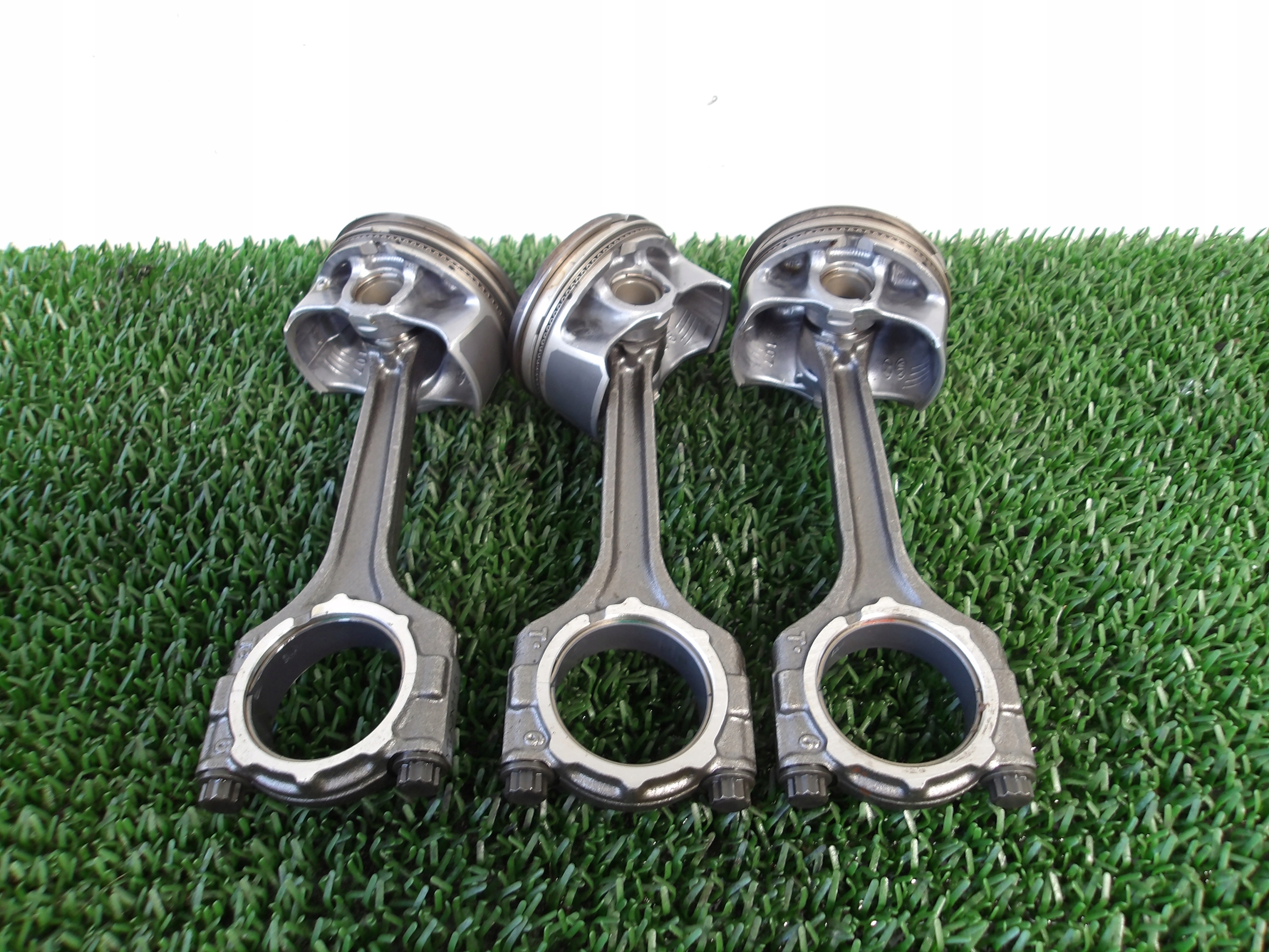 KIA SORENTO IV 1.6 T-GDI PHEV piston connecting rod G4FT
