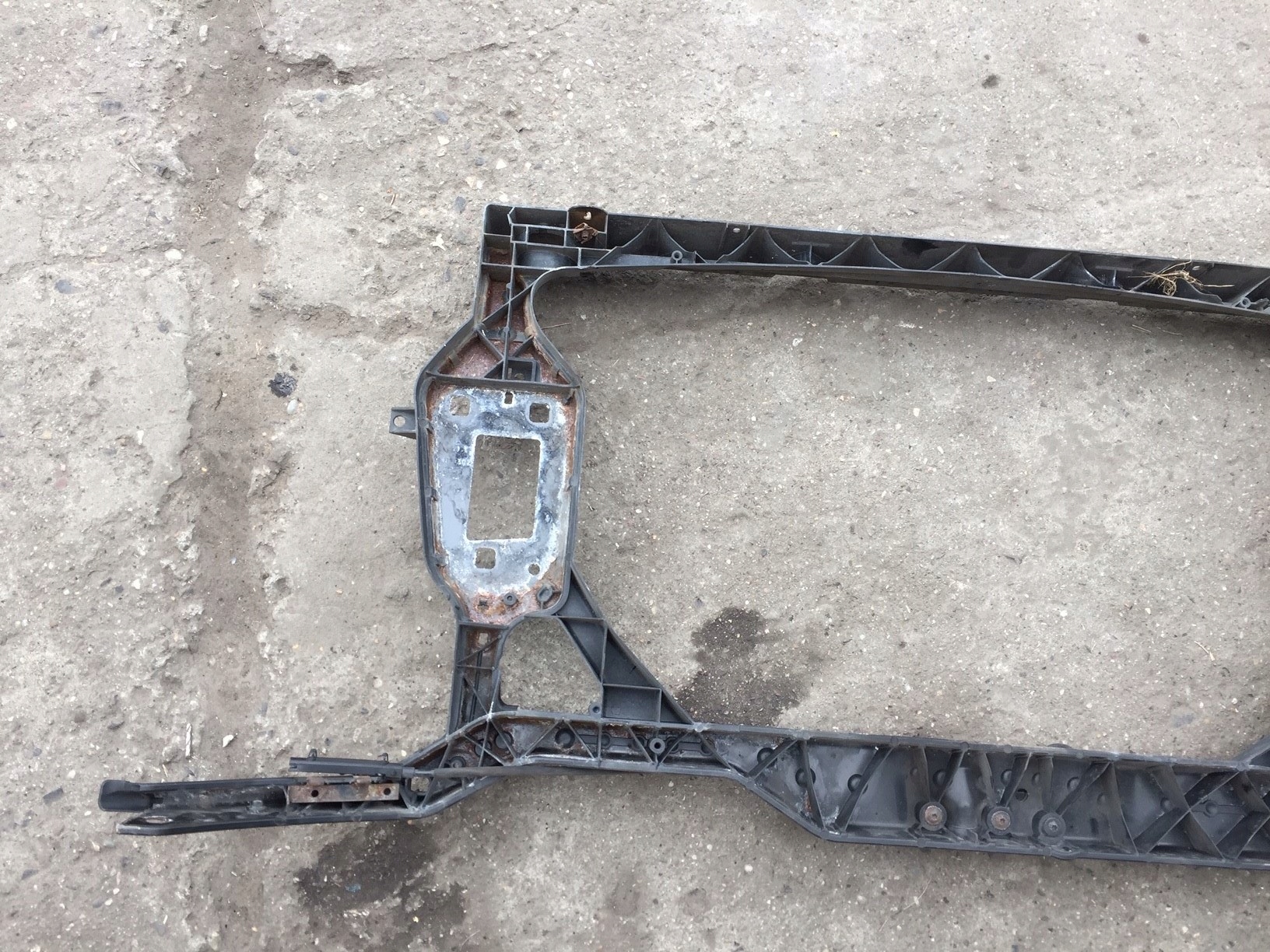 AUDI A5 A4 B8 pillar frame front 8K0805594J