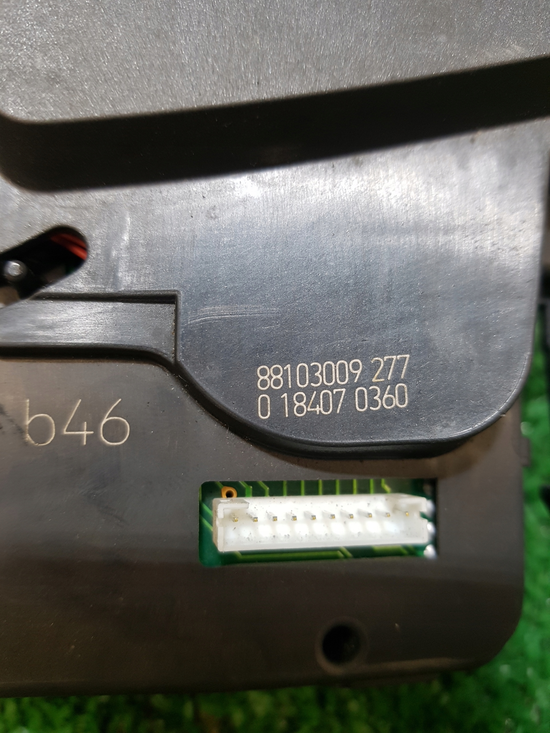 DEVIO TERGICRISTALLO TERGI RENAULT MODUS 88103009277