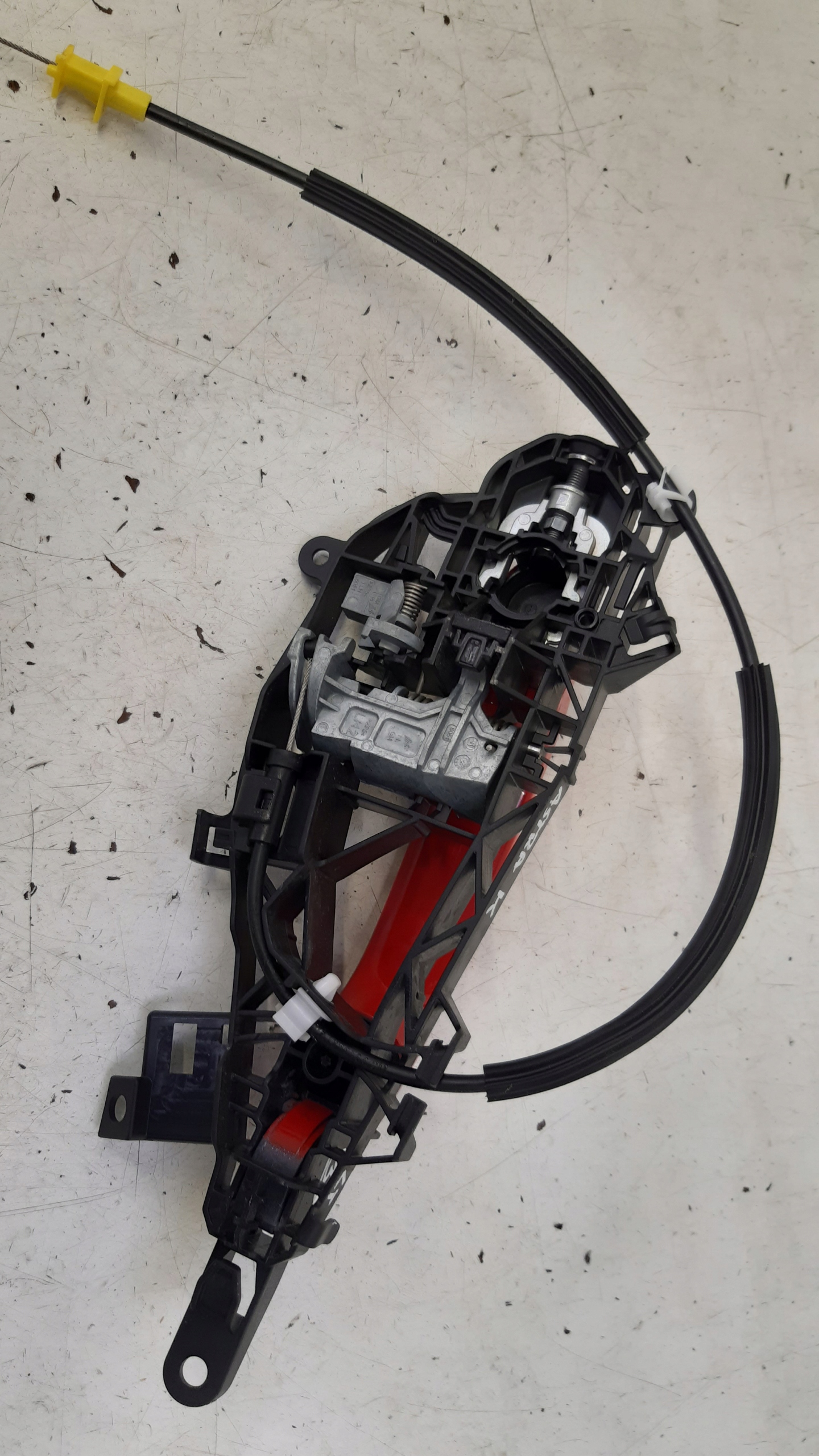 handle left rear part 13515505 Opel Astra K