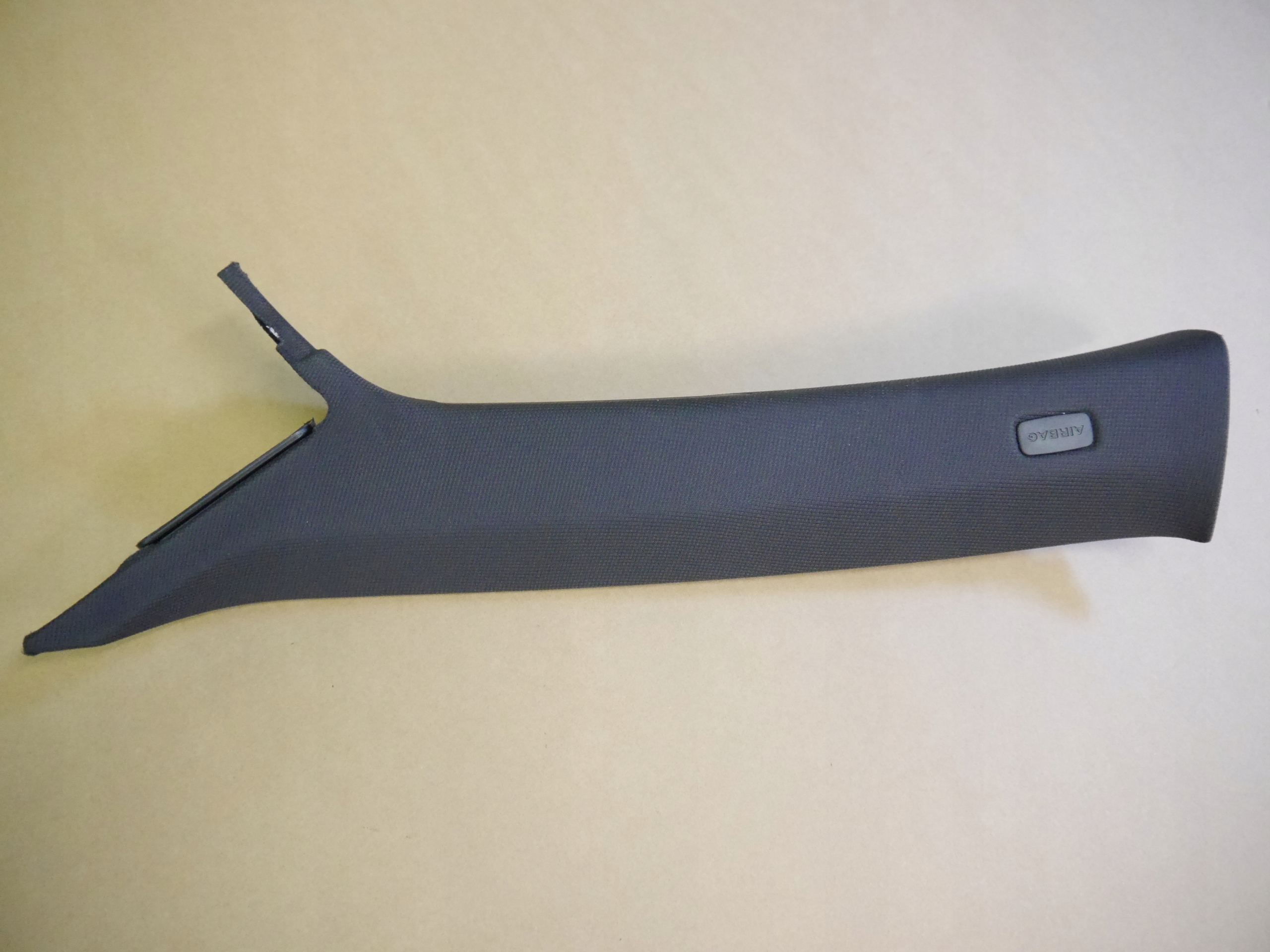 AUDI TT 8S КРИШКА ОБШИВКА СТІЙКИ ЛІВА 8S8867233A