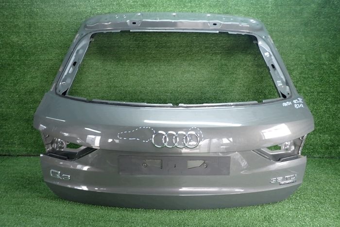 AUDI Q3 II 83A 18- boot doors rear part